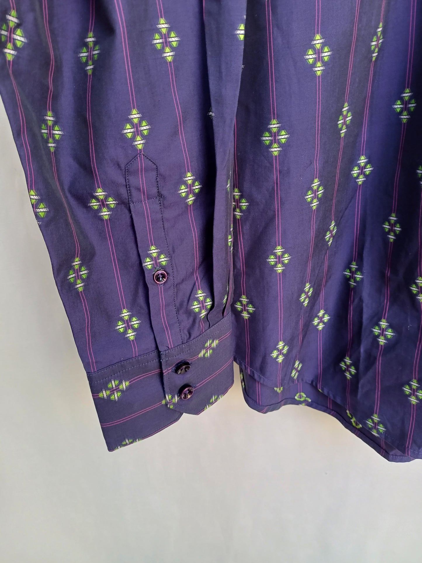 New With Tags $278 Robert Graham Classic Fit Button Shirt Mens L