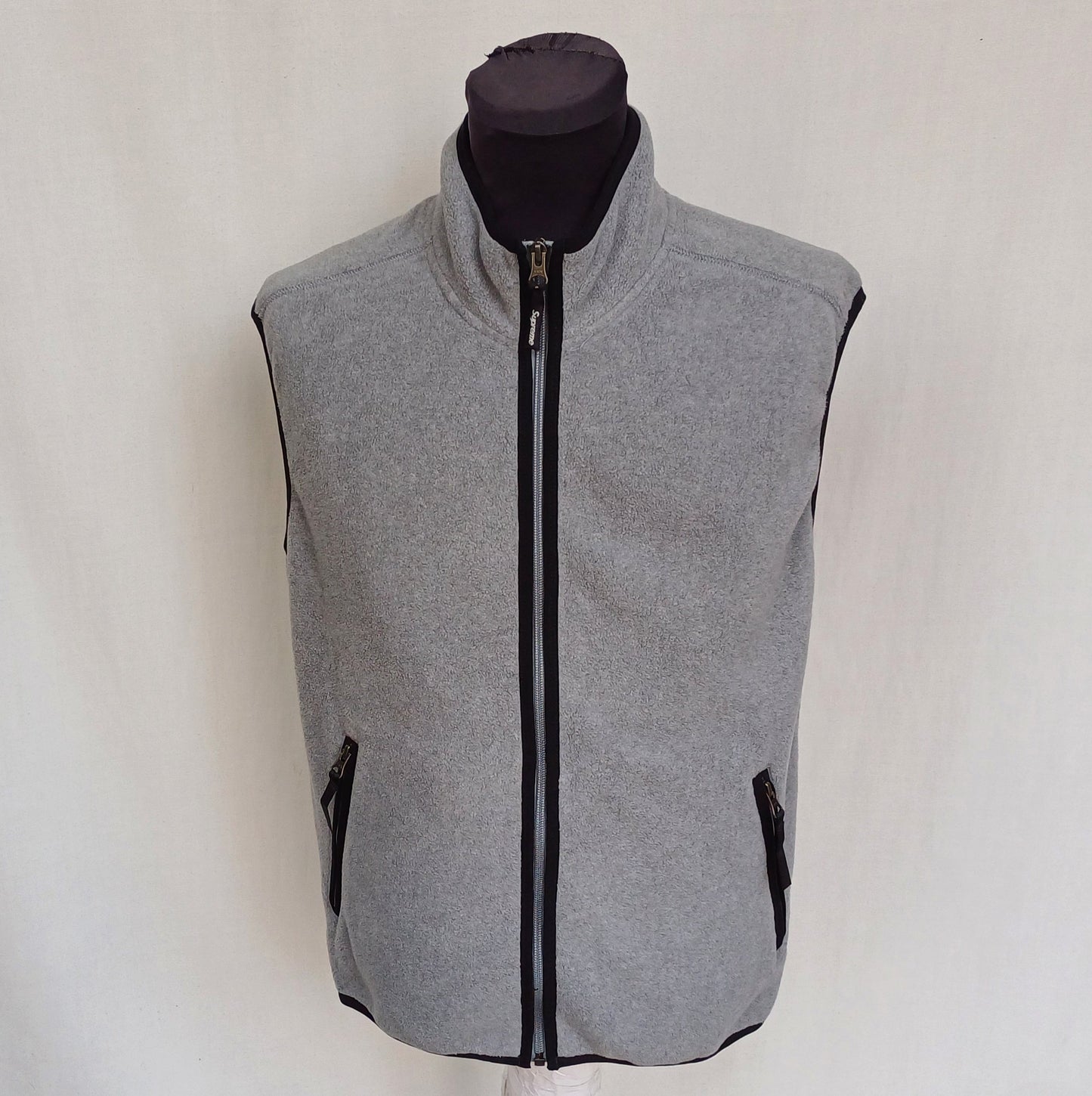 NWOT Supreme F/W 2015 Polartec Fleece Vest Gray Full Zip Gilet Size Mens S Top