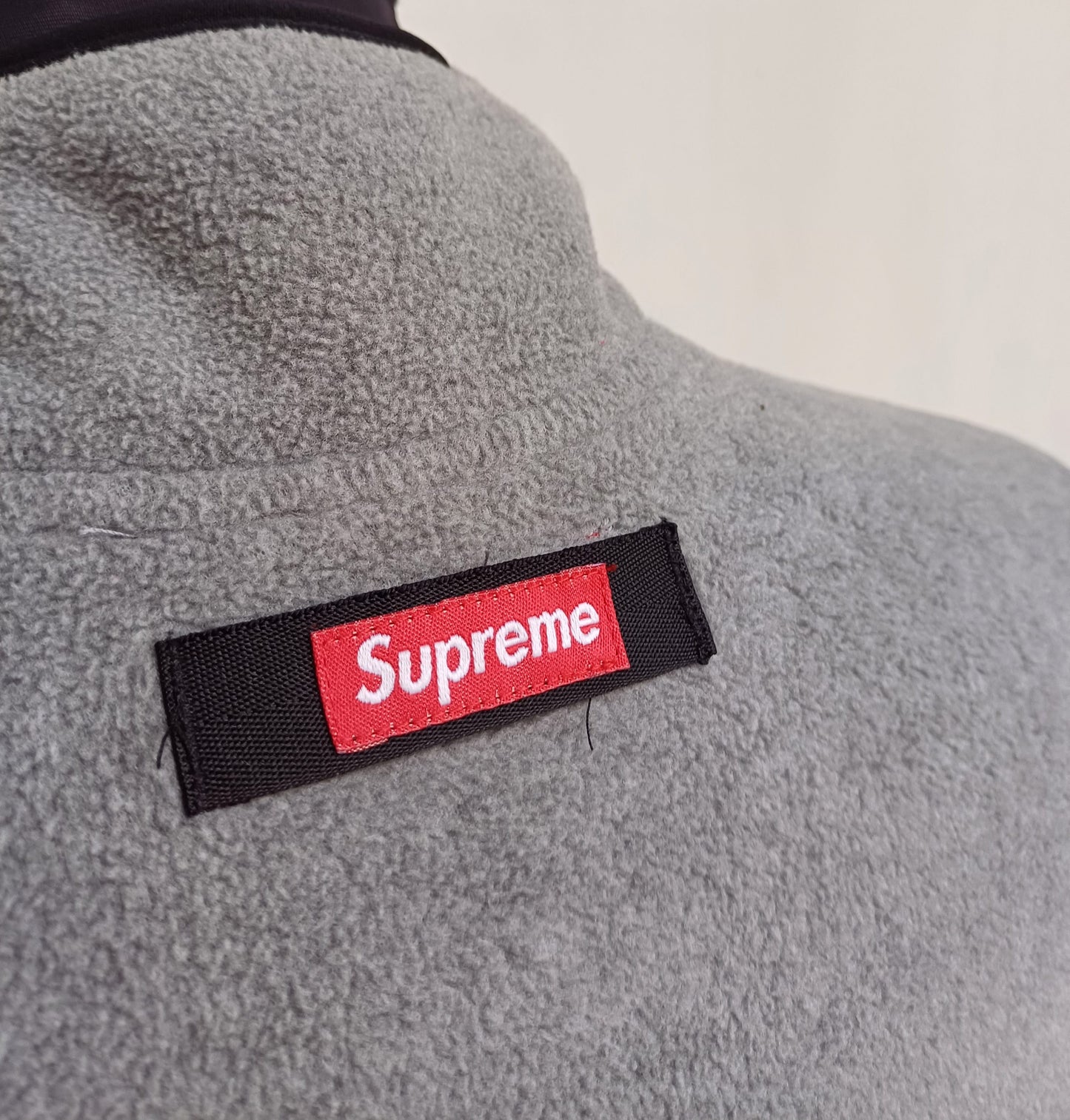 NWOT Supreme F/W 2015 Polartec Fleece Vest Gray Full Zip Gilet Size Mens S Top