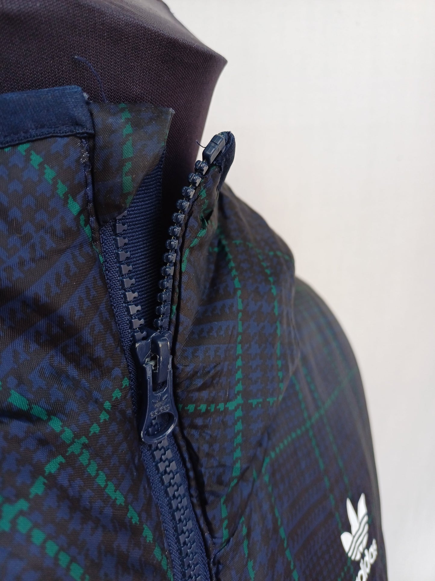 Adidas Originals 2019 Padded Tartan Jacket Mens M