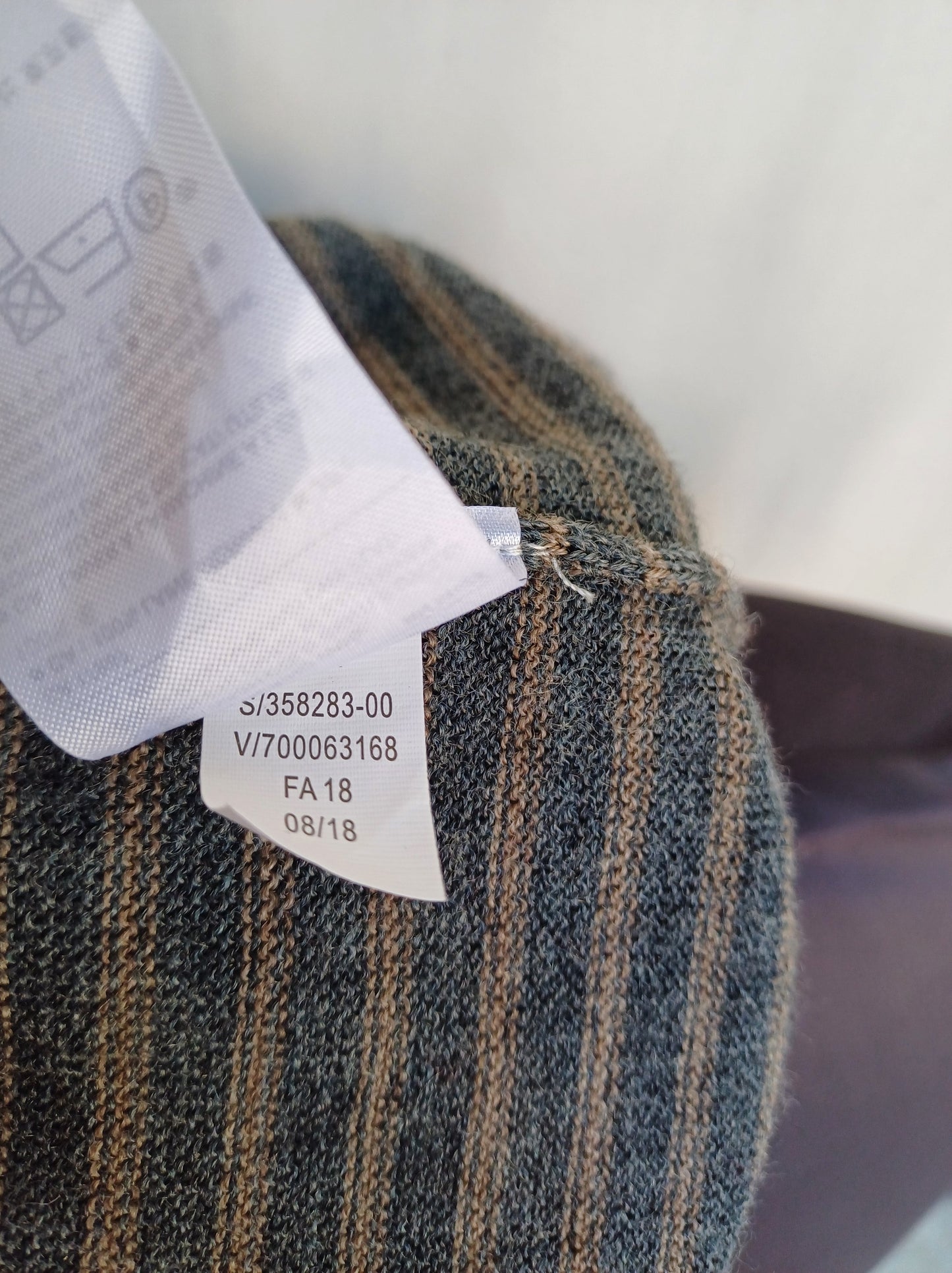 Banana Republic Striped Merino Wool Sweater Mens L