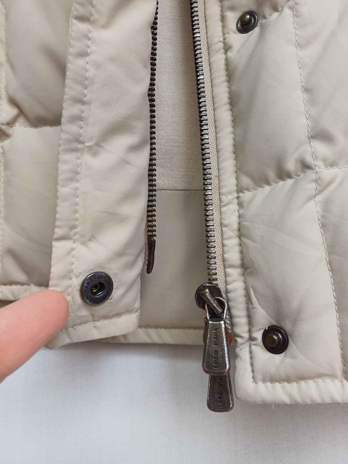 Loro Piana Cashmere Quilted Womens Down Vest Size 42/Large