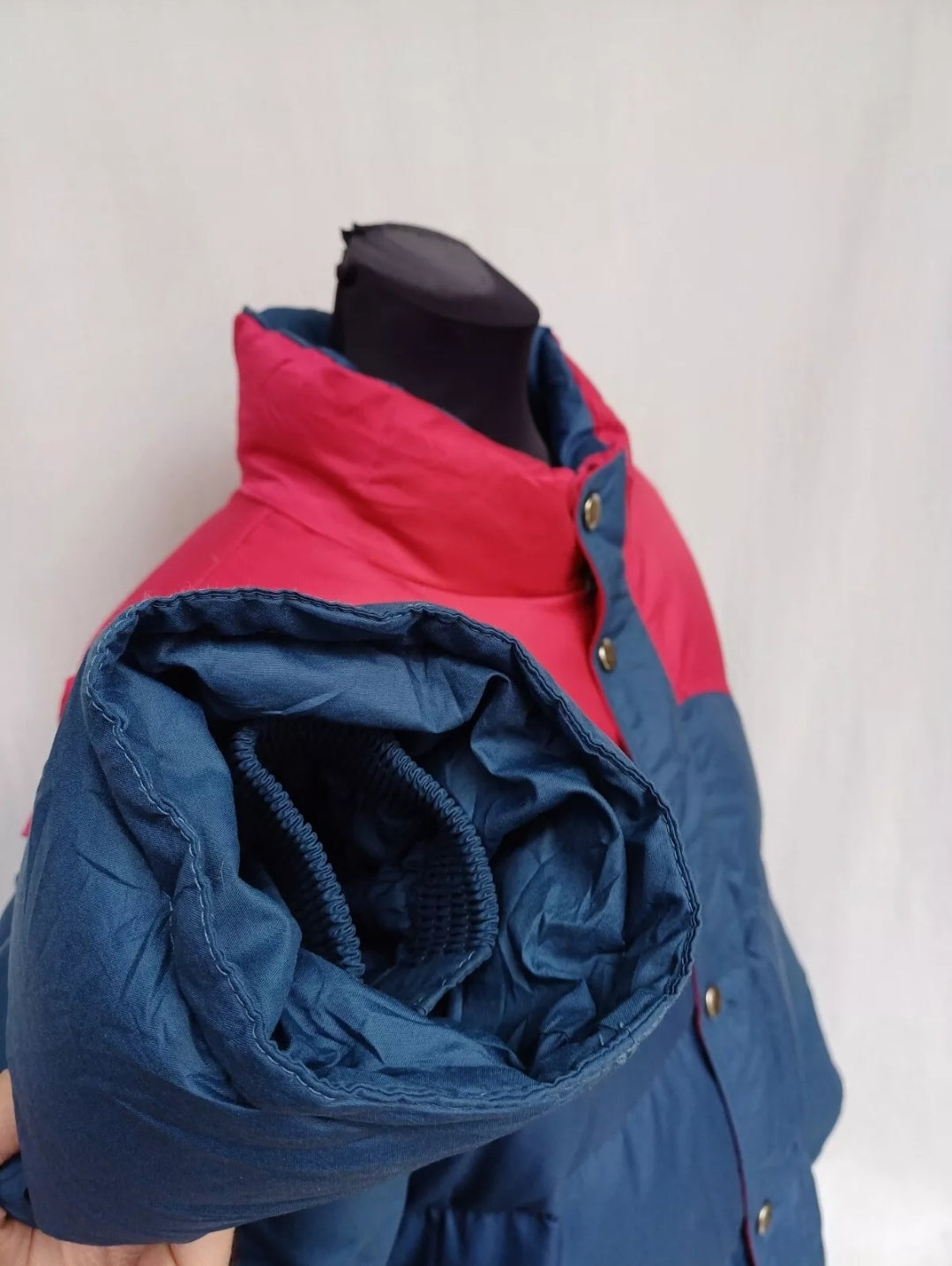 Vintage Roc Neige Removable Sleeve Down Puffer Jacket Mens XL