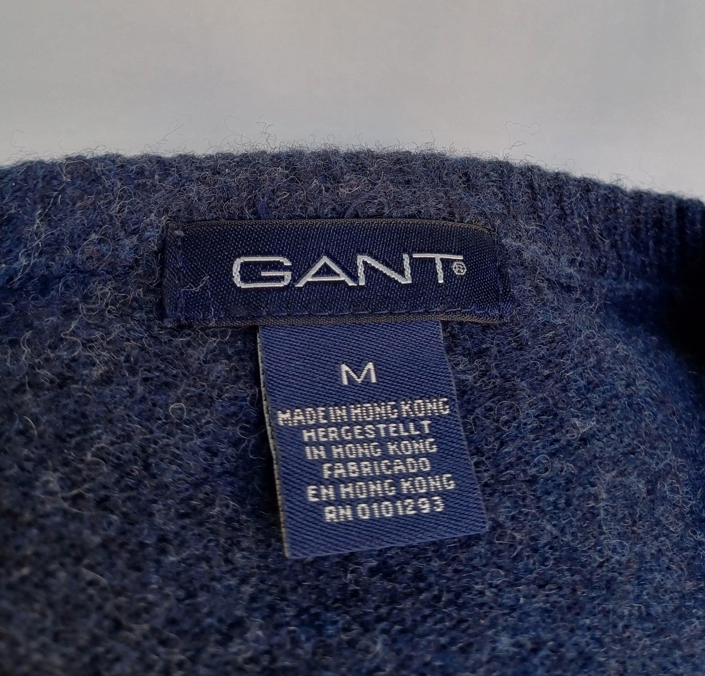 Gant 100% Lambswool V-Neck Pullover Sweater Mens M