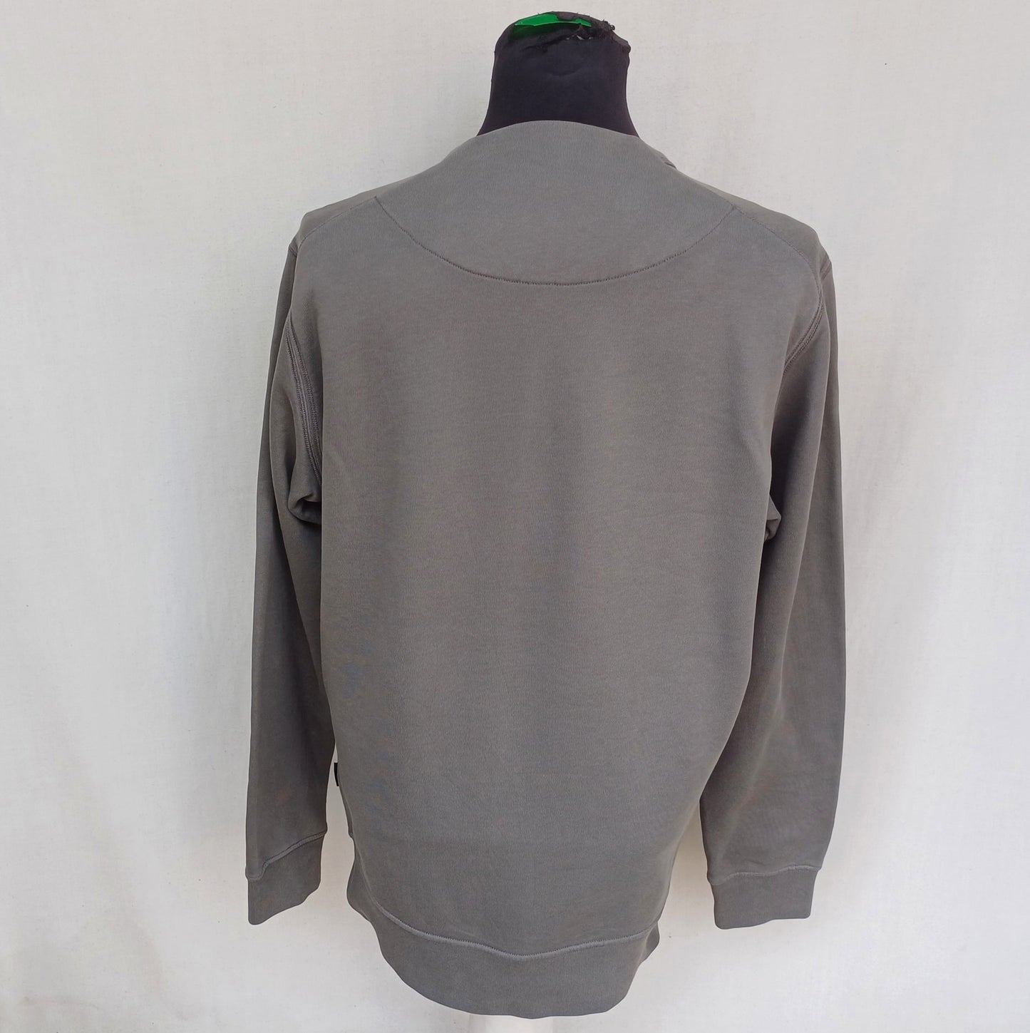 Stone Island SS20 Front Logo Crew Neck Cotton Pullover Sweatshirt Gray Mens M