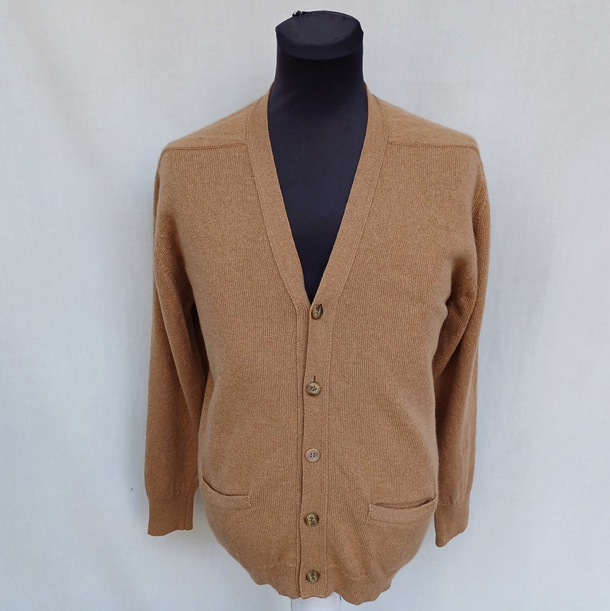 Vintage Savoure Paris 100% Camel Hair Button Cardigan Mens M