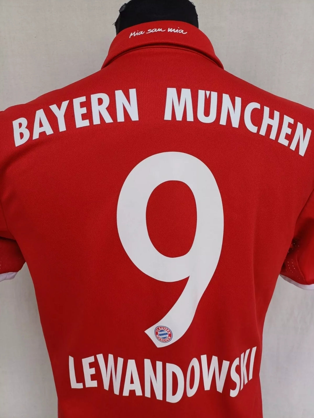 Bayern Munich #9 Lewandowski 2016/17 Home Adidas Shirt Mens S