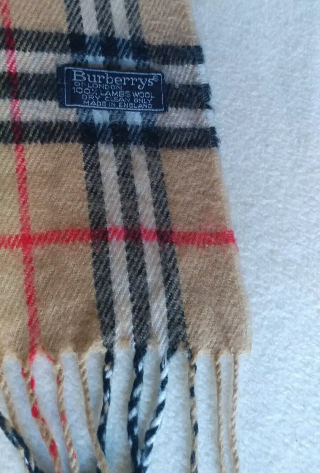 Vintage Burberrys 100% Lambswool Nova Check Scarf