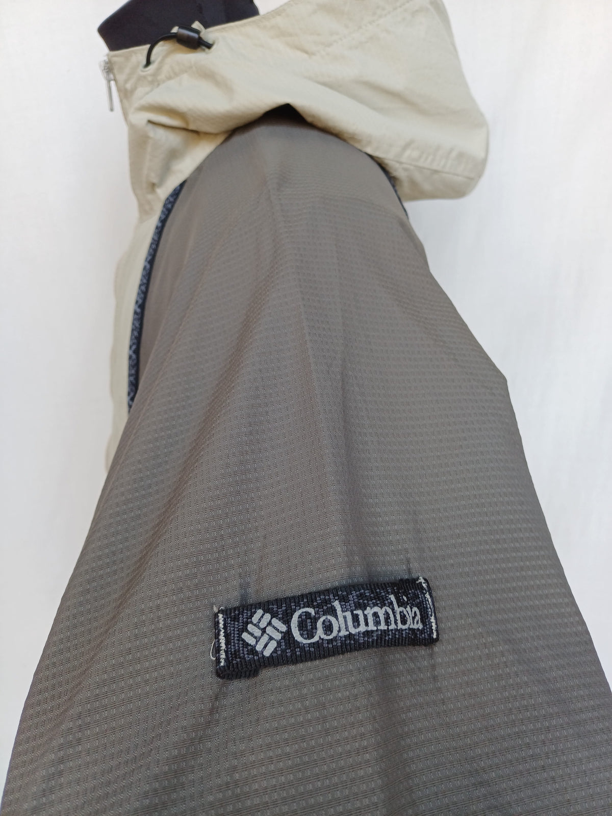 Vintage Columbia Zip Nylon Windbreaker Mens S Fits S/M
