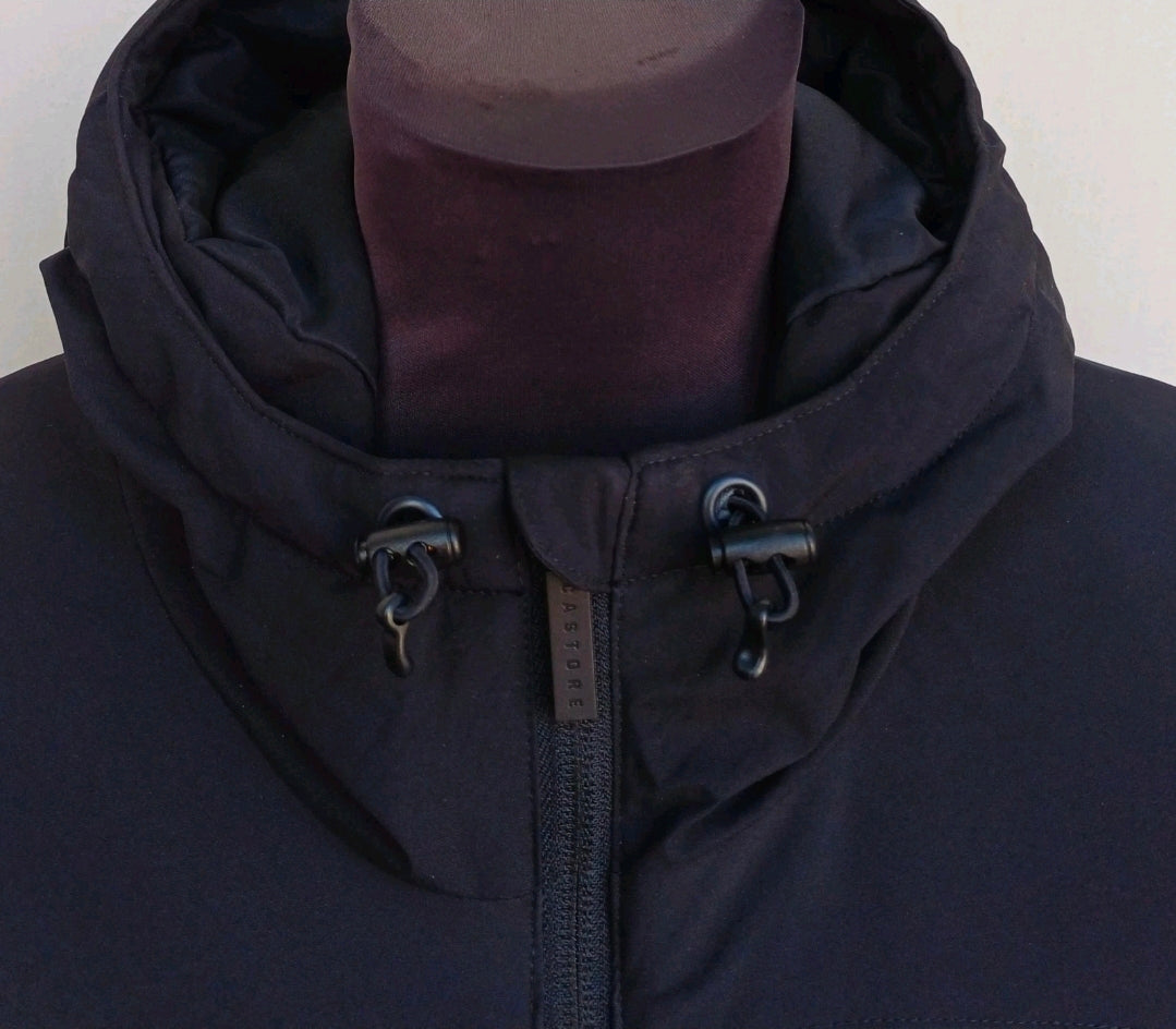 Utrecht 2023/24 Castore Bench Coat Padded Training Zip Jacket Mens L