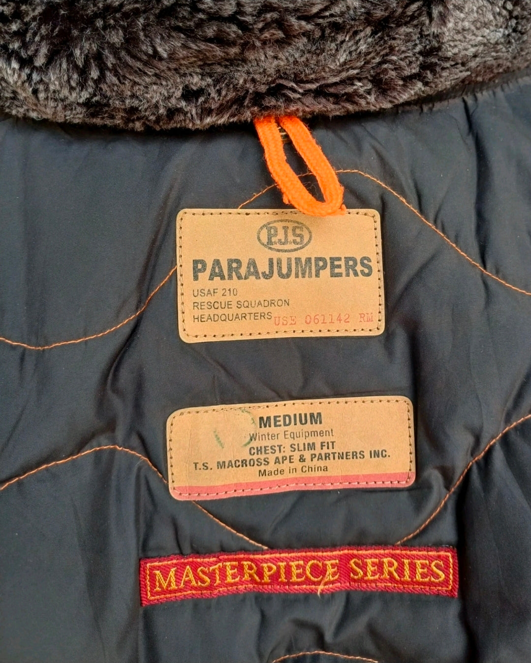 Parajumpers Real Fur Bomber Down Jacket W/Removable Lining Mens M