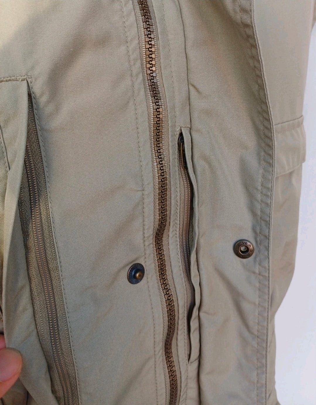 Vintage Fjallraven G-1000 Reporter Vest Mesh Lining Multi Pockets Mens XL