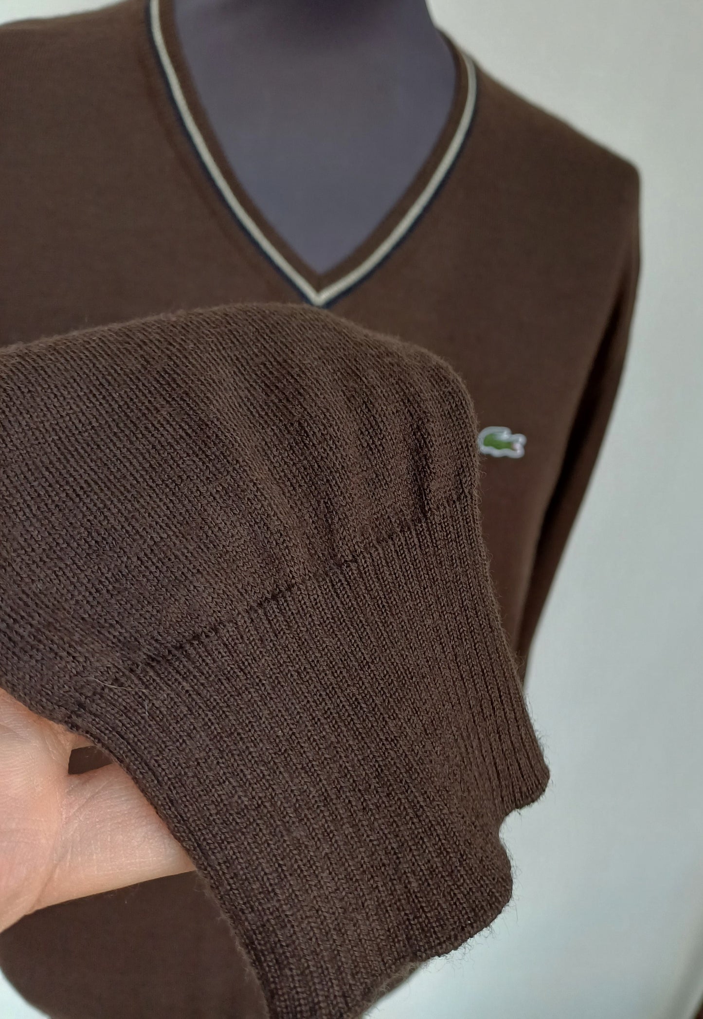 LaCoste Wool/Acrylic V-Neck Pullover Sweater Size 4/Mens Medium