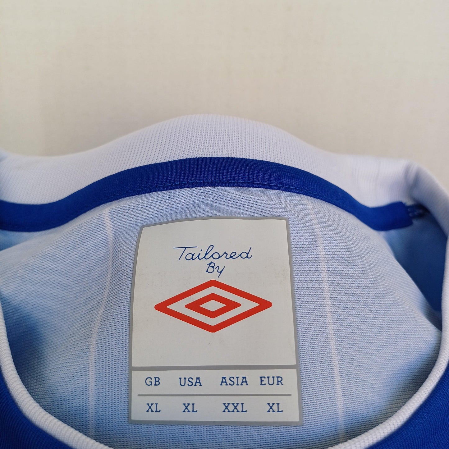 New Without Tags Umbro Template Football Shirt Mens XL