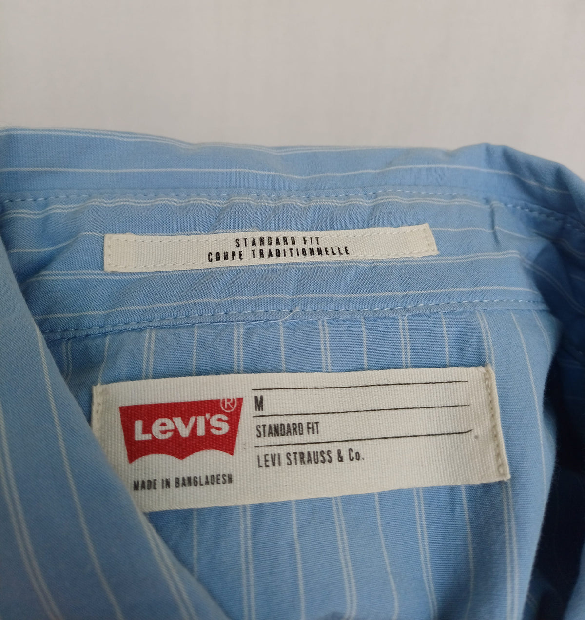 Levi's Standard Fit Cotton Button-Up Shirt Mens M