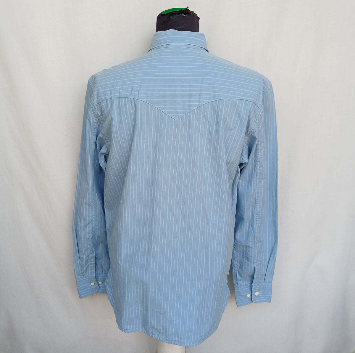 Levi's Standard Fit Cotton Button-Up Shirt Mens M