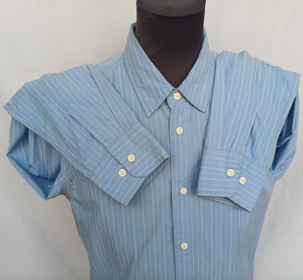 Levi's Standard Fit Cotton Button-Up Shirt Mens M