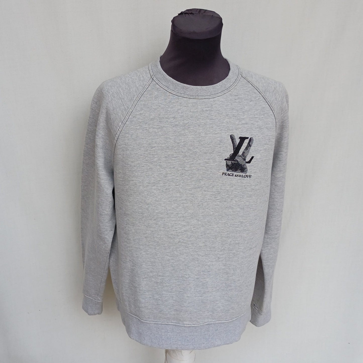 Louis Vuitton Peace & Love Crew Neck Cotton Sweatshirt Mens M