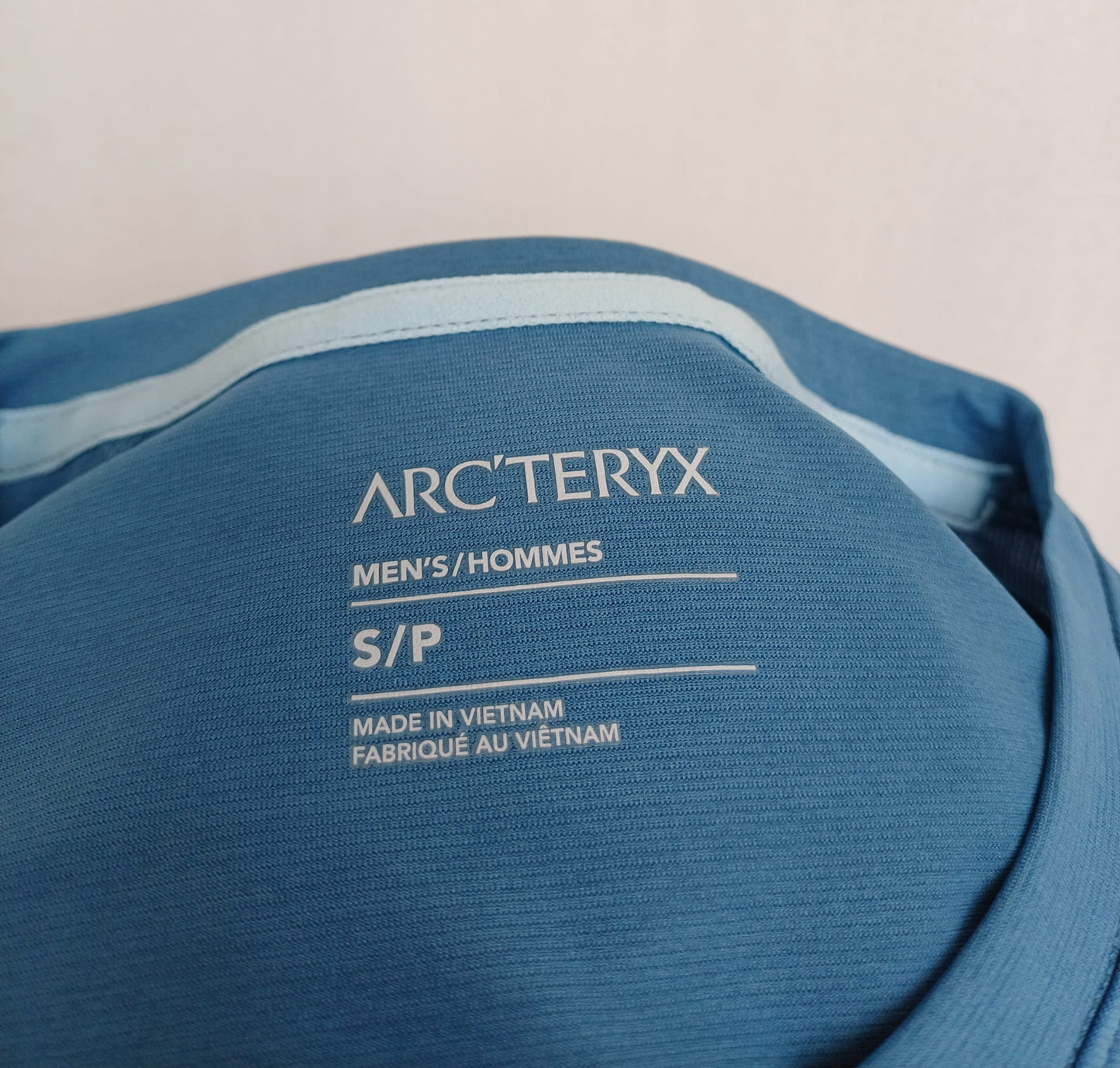 New With Tags Arcteryx Motus Crew Neck T-Shirt Mens S