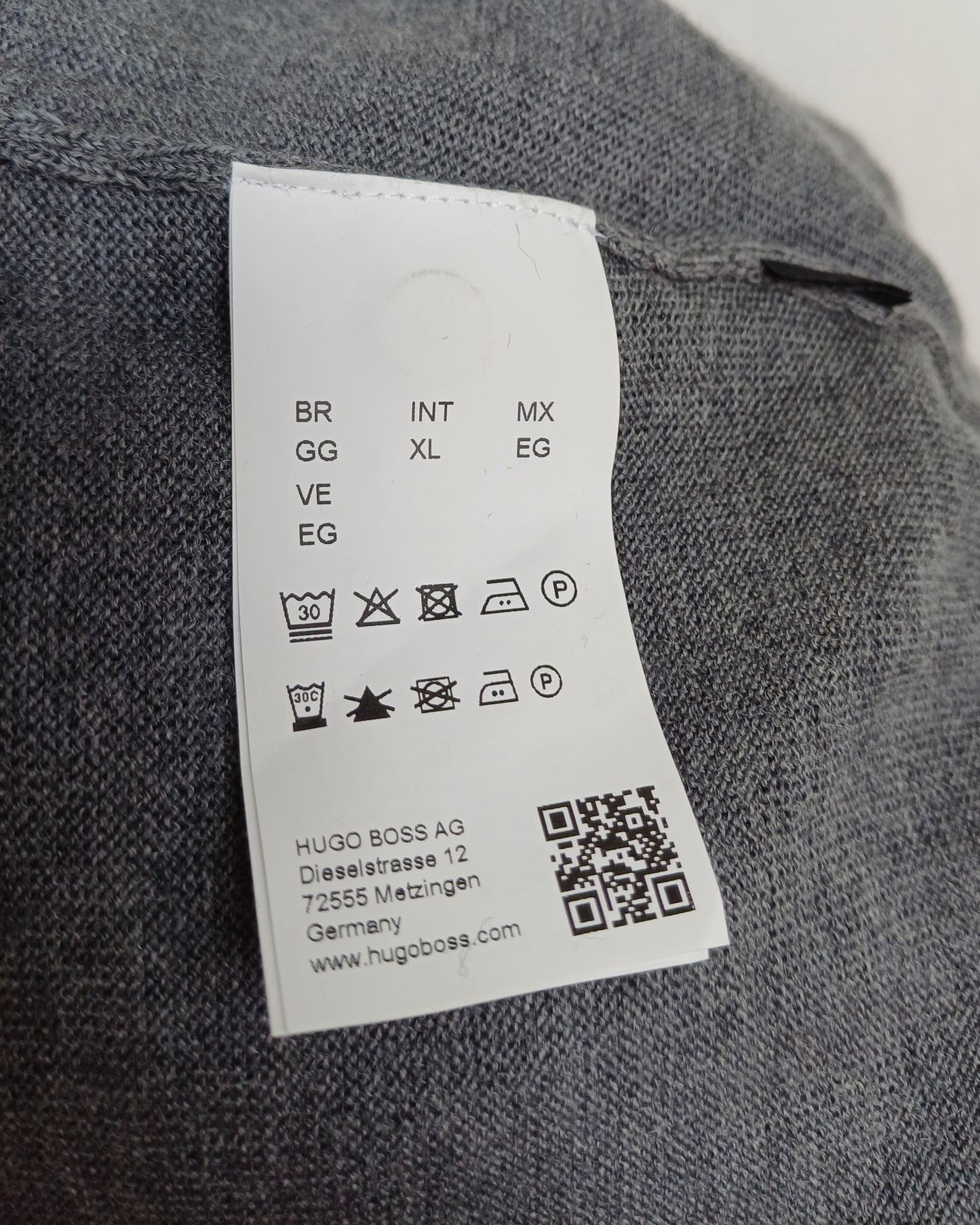 Hugo Boss Merino Wool Button Pullover Sweater Mens XL