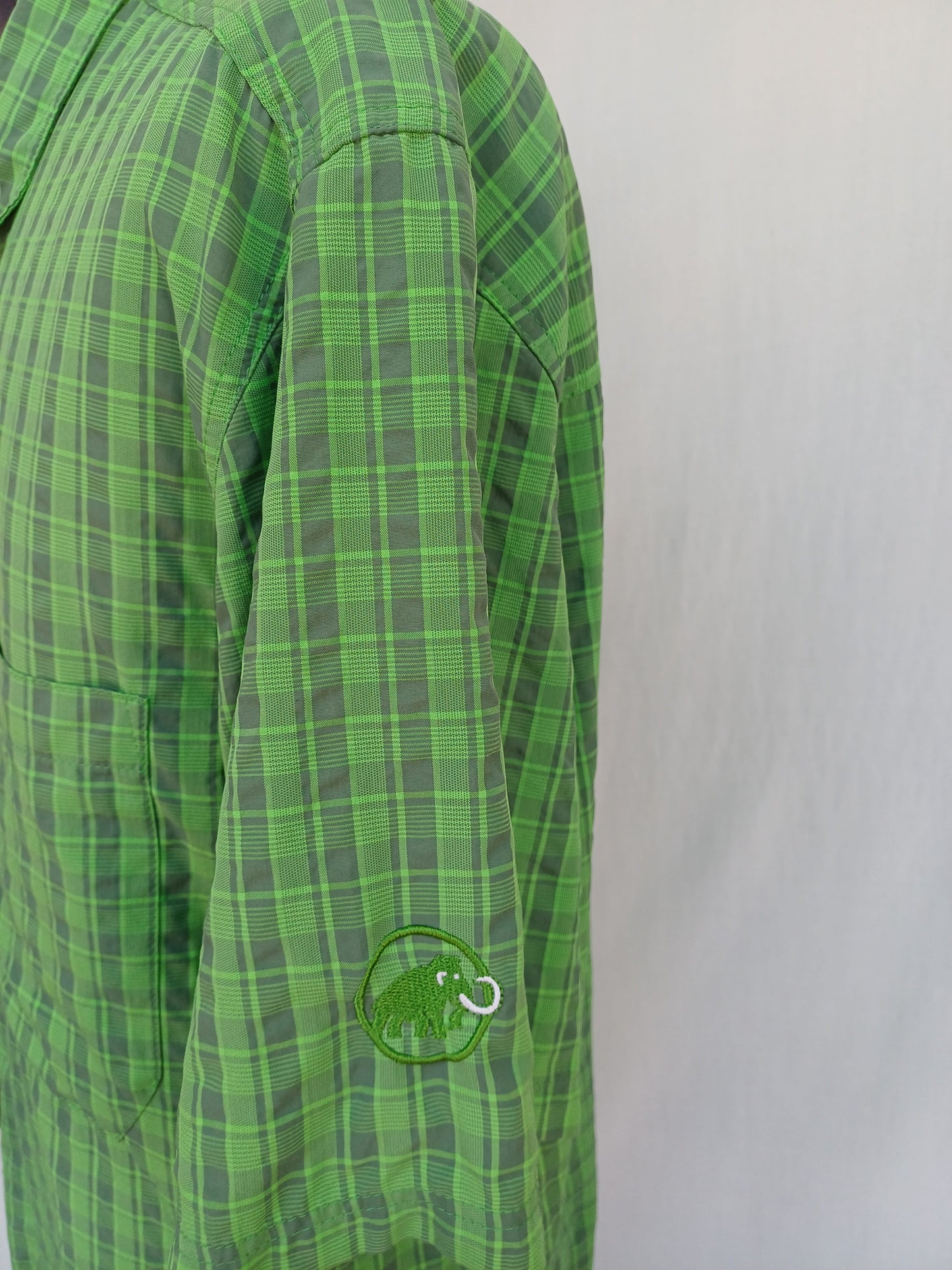 Mammut Outdoor Check Button-Up Hiking Shirt Mens XL
