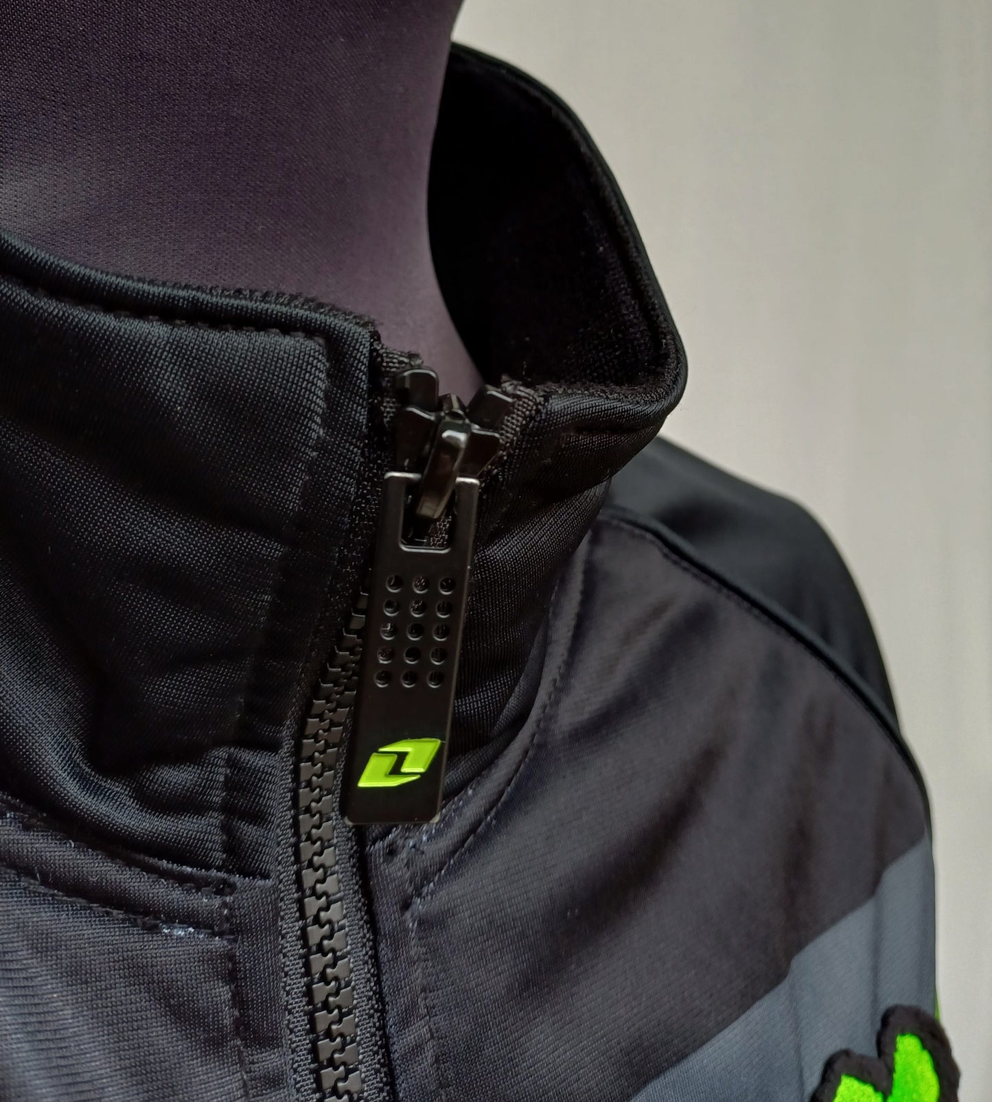 Monster Energy One Industries Supercross Zip Track Top Jacket Mens S/M