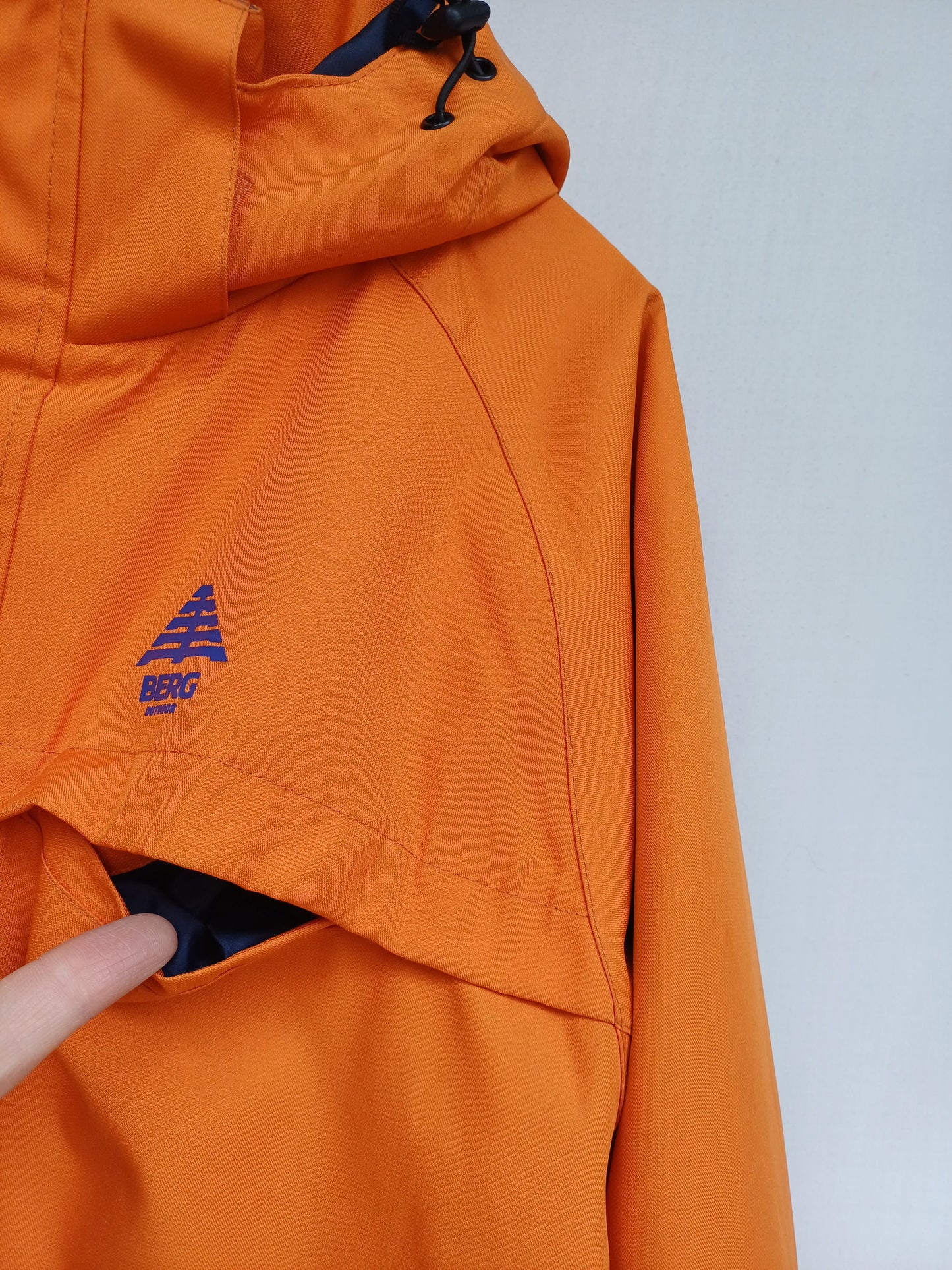 Berg Outdoor Zip/Snap Waterproof Hooded Jacket Mens L/XL