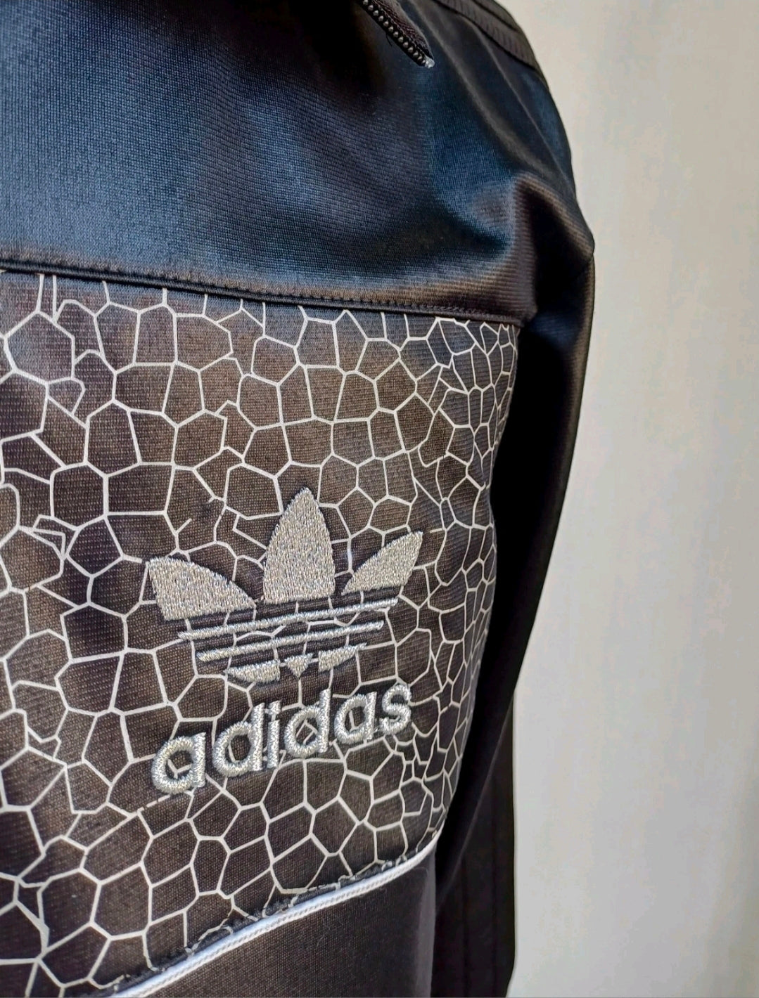 Adidas Originals Chile 62 Track Top Jacket Wetlook Shiny Mens XS