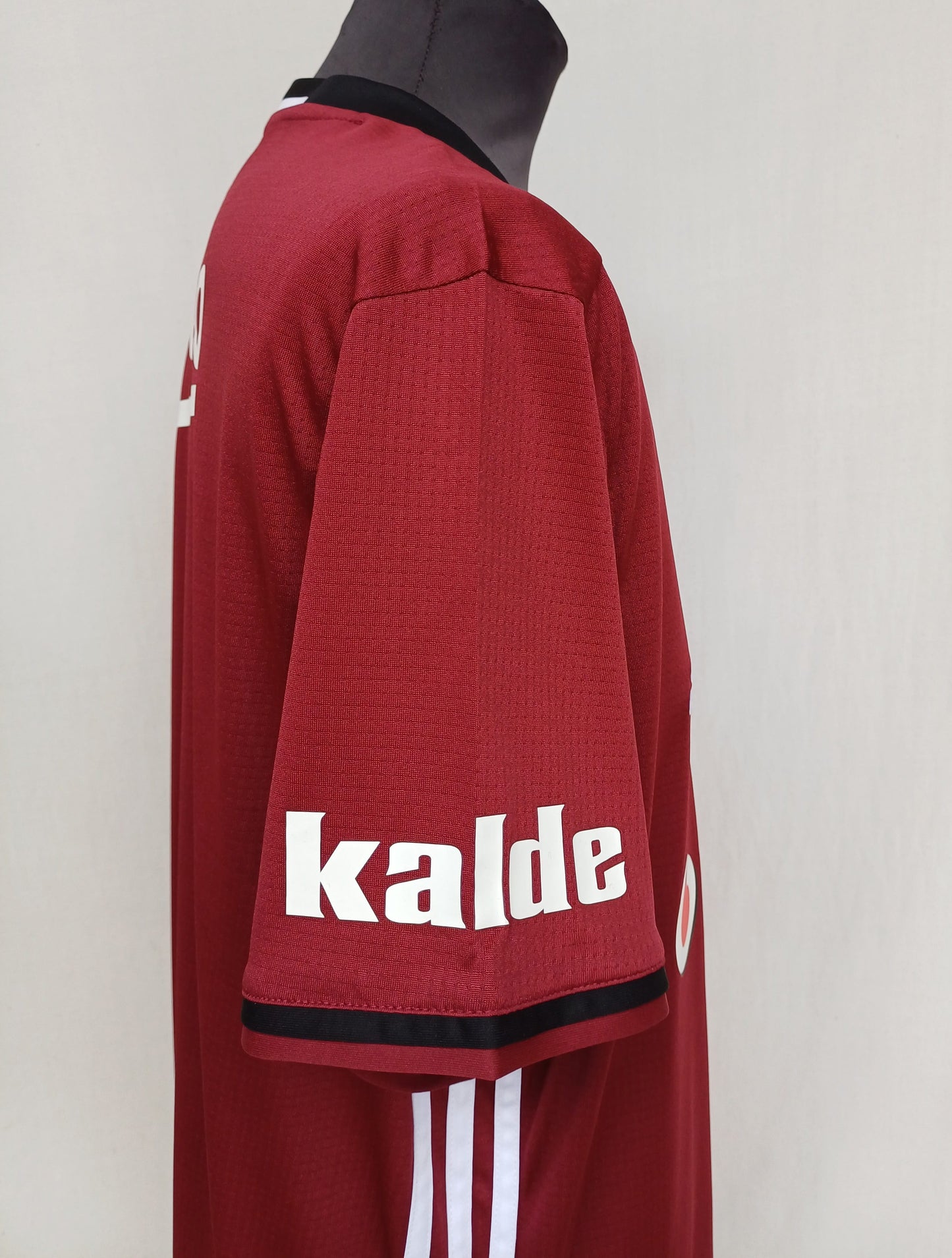 New With Tags Besiktas 2016/17 Third Adidas Shirt Mens XL