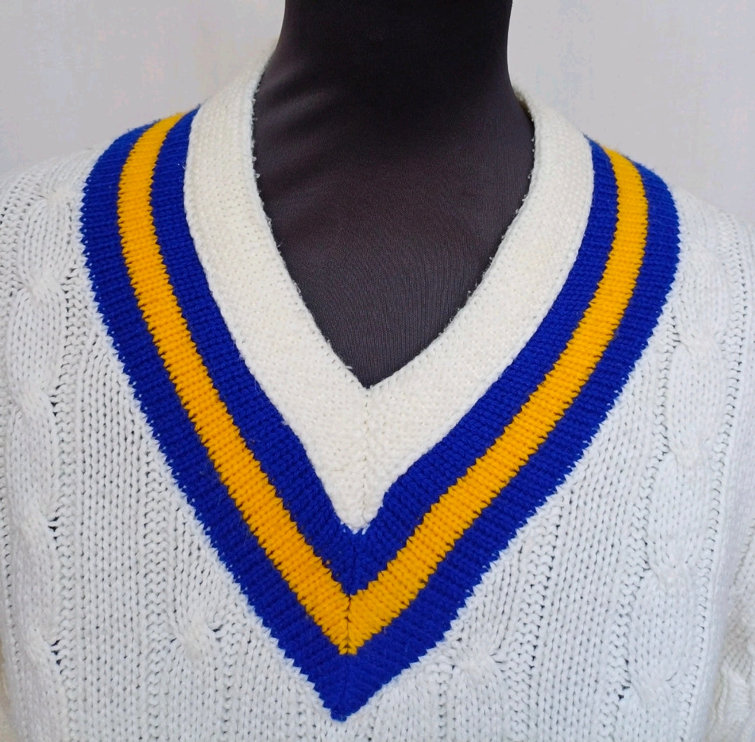 Vintage Bukta Cricket Acrylic V-Neck Cable Knit Pullover Sweater Mens M