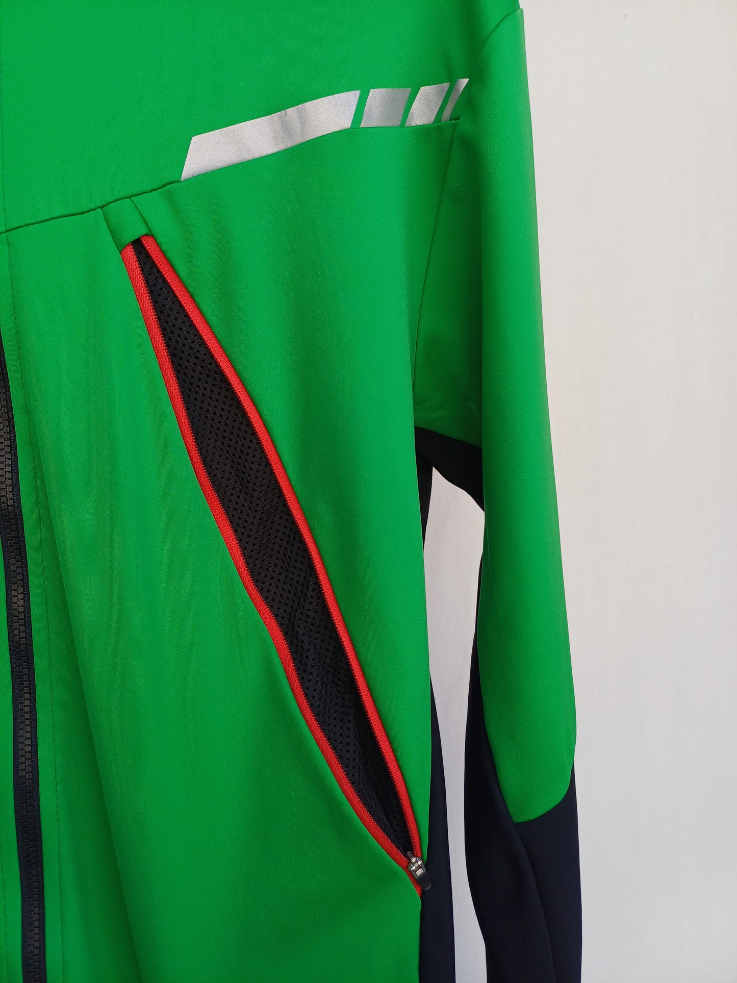 Loffler WindStopper Full Zip Cycling Jacket Size 50/Mens M