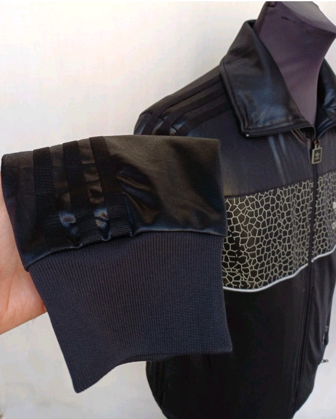 Adidas Originals Chile 62 Track Top Jacket Wetlook Shiny Mens XS