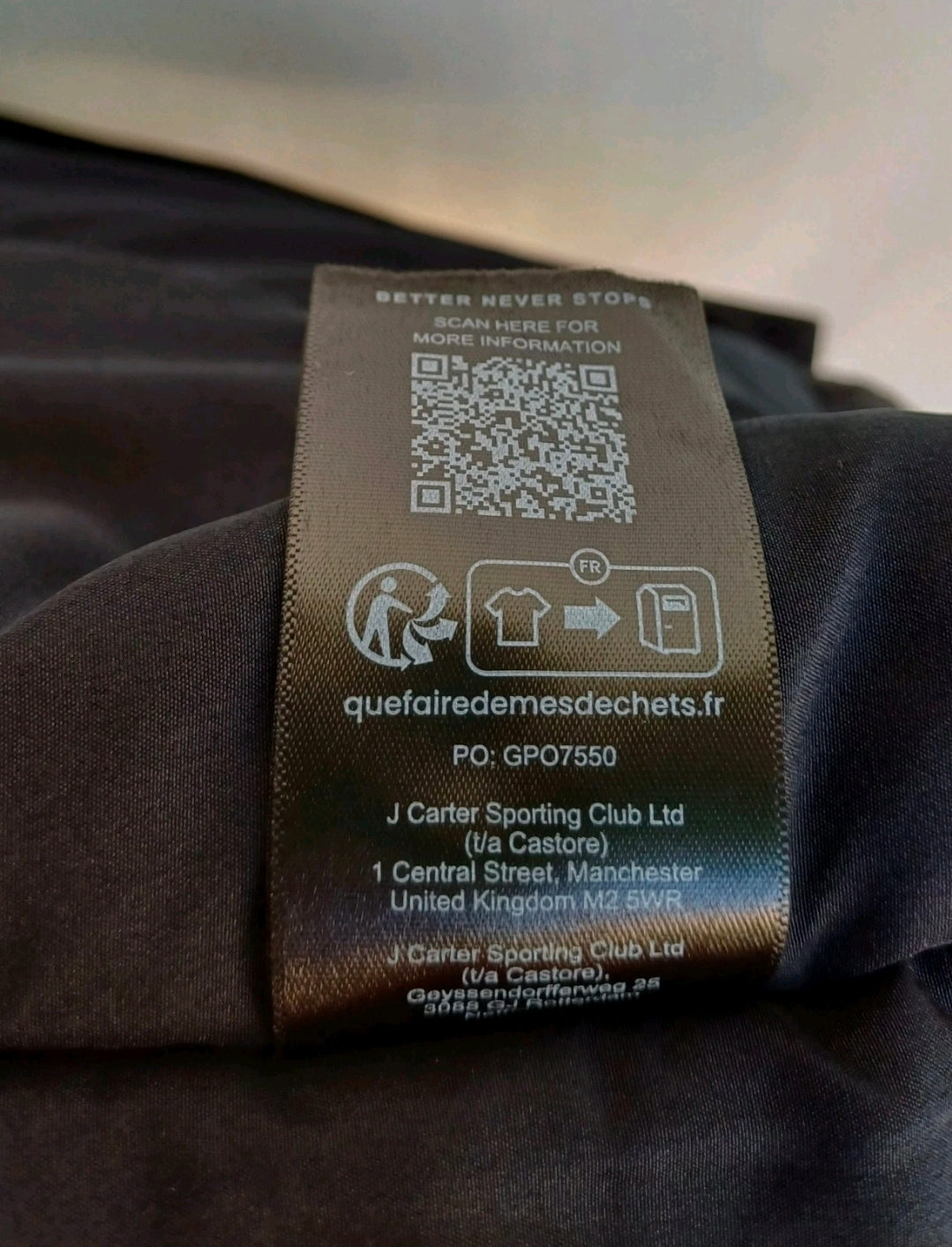 Utrecht 2023/24 Castore Bench Coat Padded Training Zip Jacket Mens L