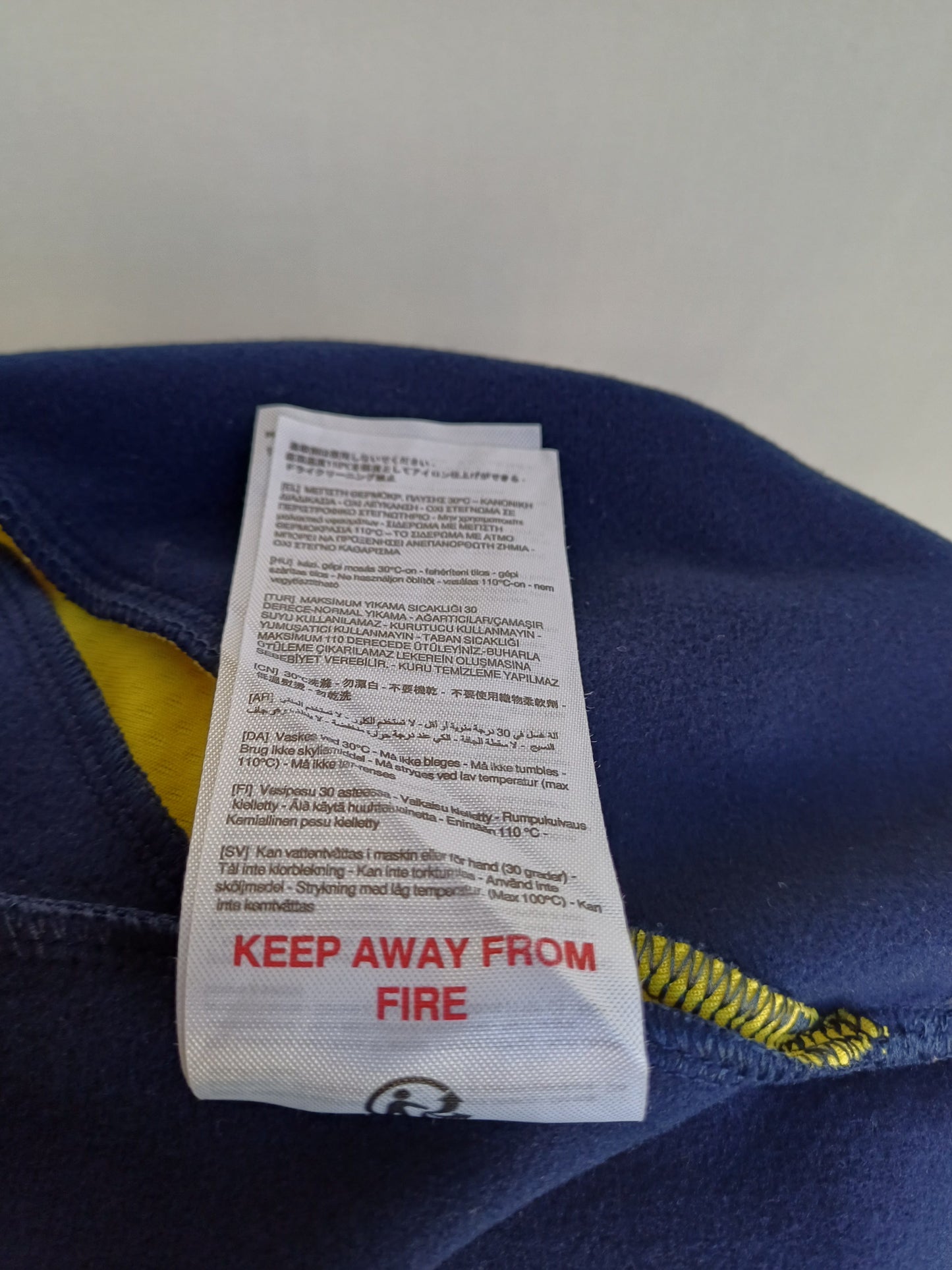 Apoel Nicosia 2023/24 Macron Zip Training Top Pullover Sweater Mens L