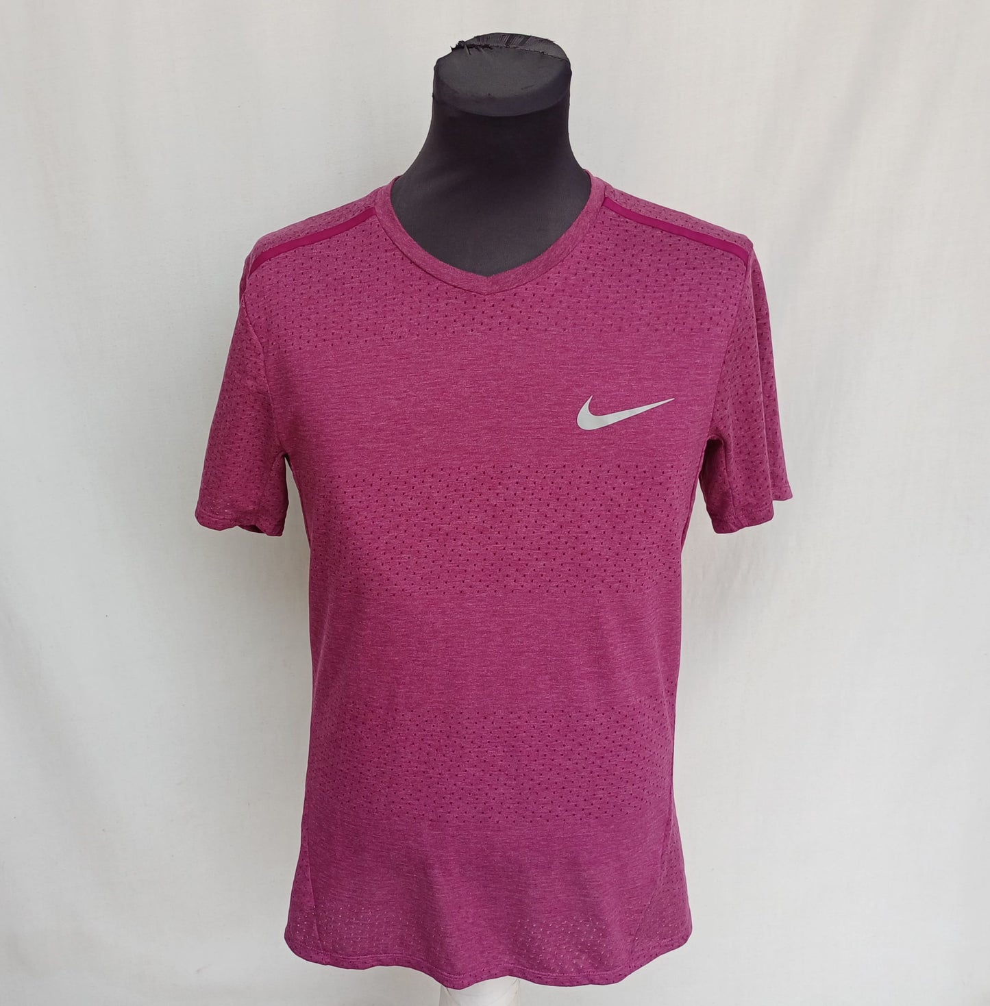 Nike Breathe Dri-Fit Running T-Shirt Mens M