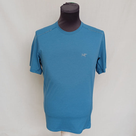 New With Tags Arcteryx Motus Crew Neck T-Shirt Mens S