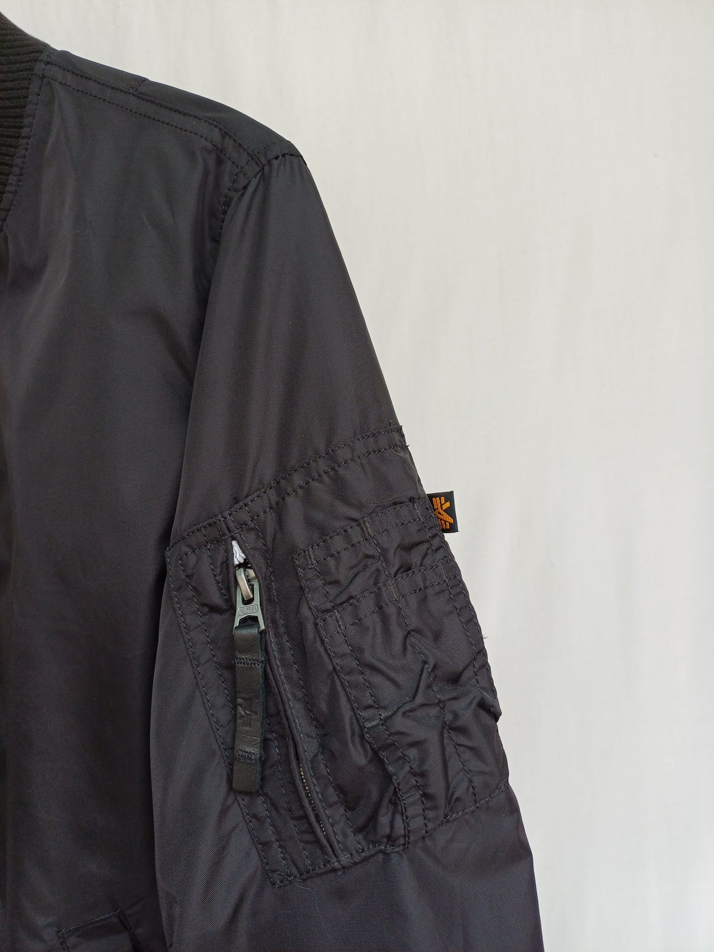 Alpha Industries Full Zip MA-1 Bomber Jacket Size Boys M