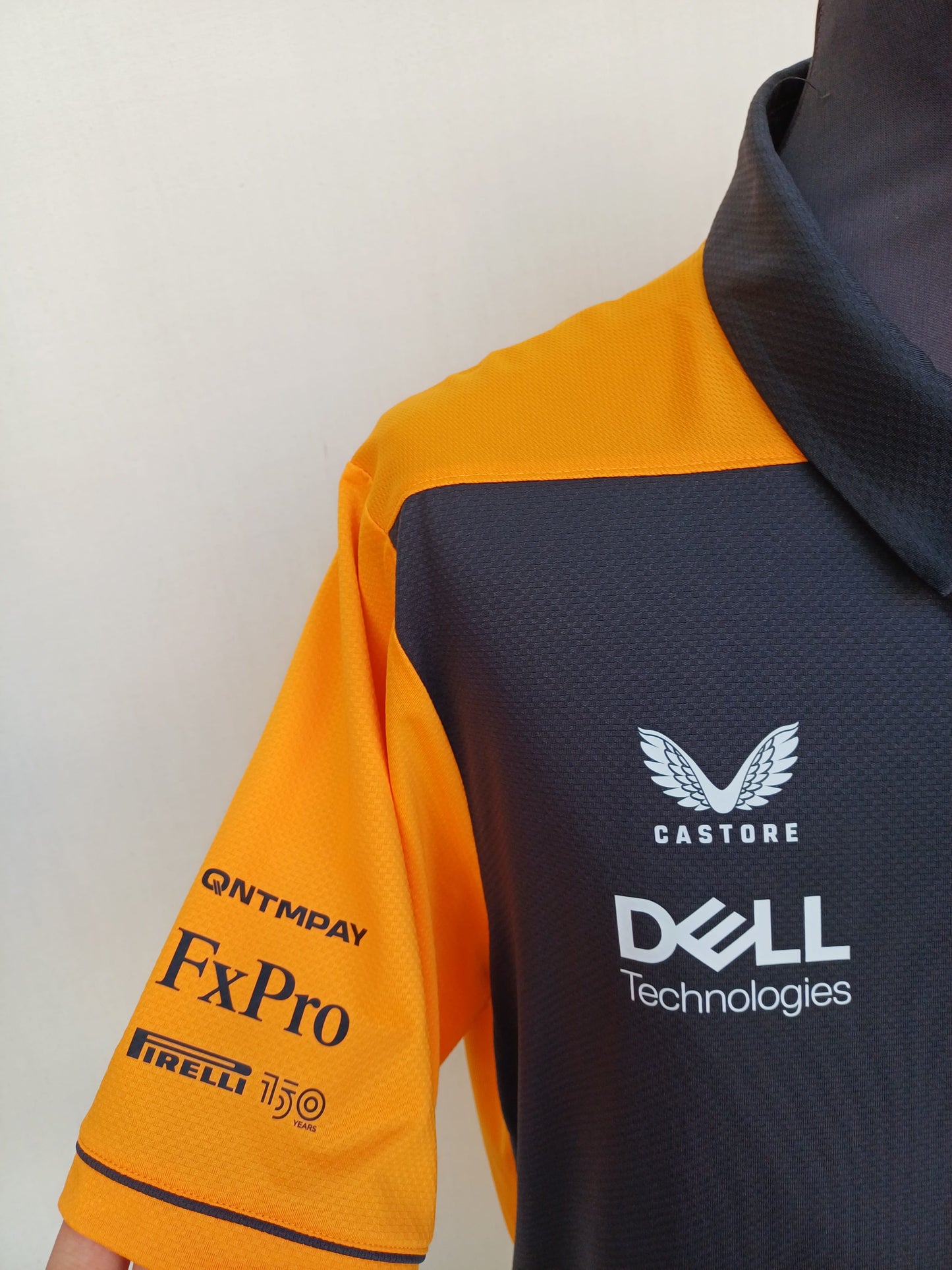 New Without Tags McLaren F1 team Castore Polo Button Shirt Mens XL