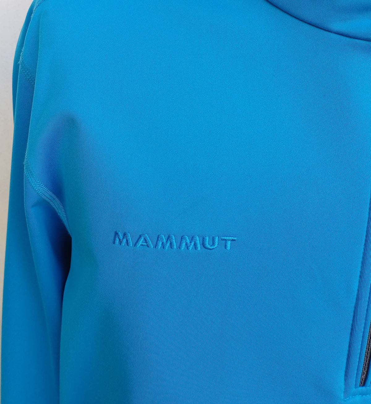 New Without Tags Mammut 1/2 Zip Pullover Sweatshirt Mens L