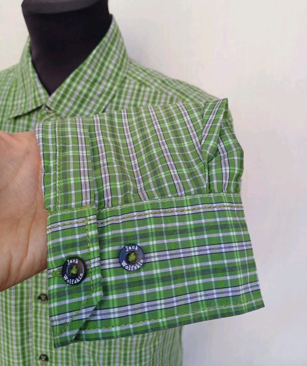 Jack Wolfskin QMC Plaid Outdoor button-UP Long Sleeve shirt Mens S