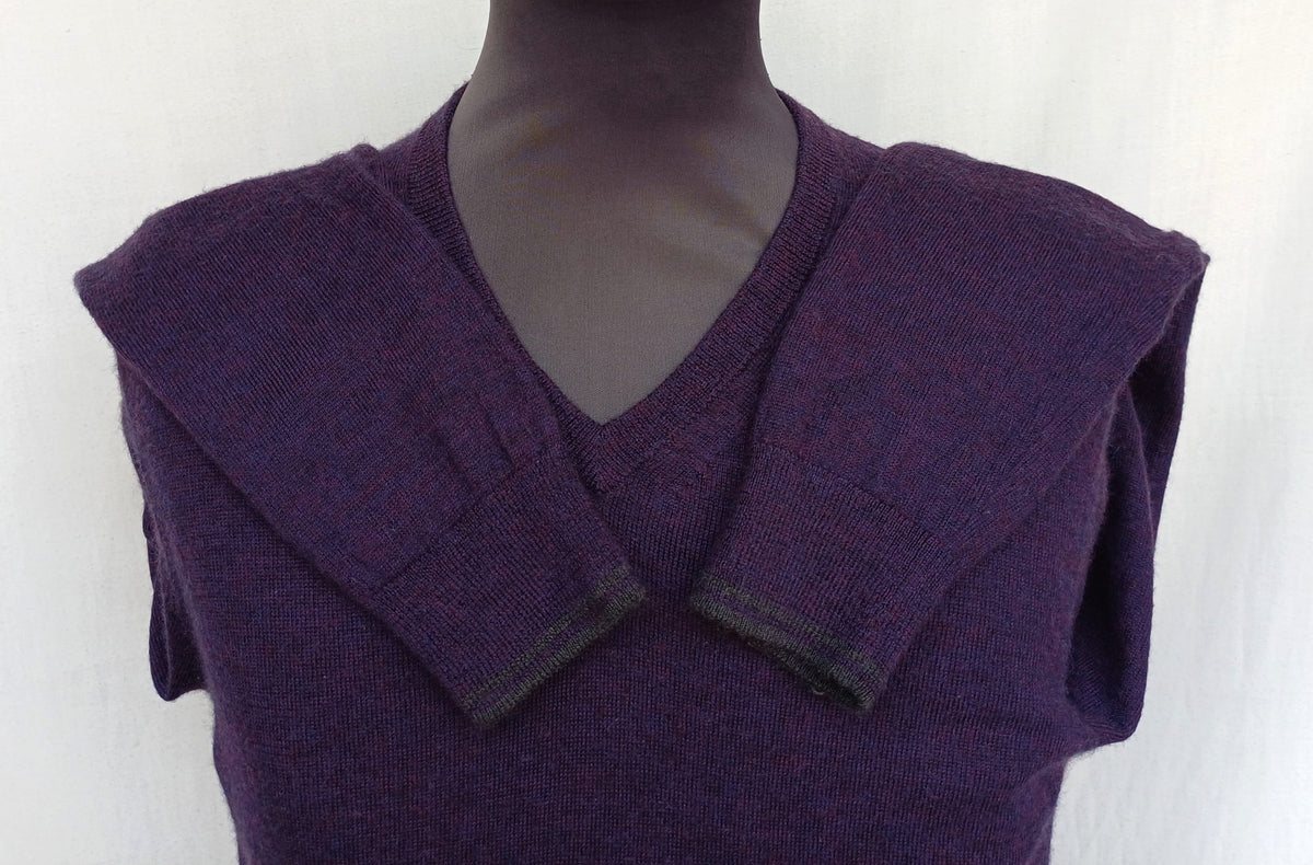 Calvin Klein V-Neck Merino wool Pullover Sweater Mens S