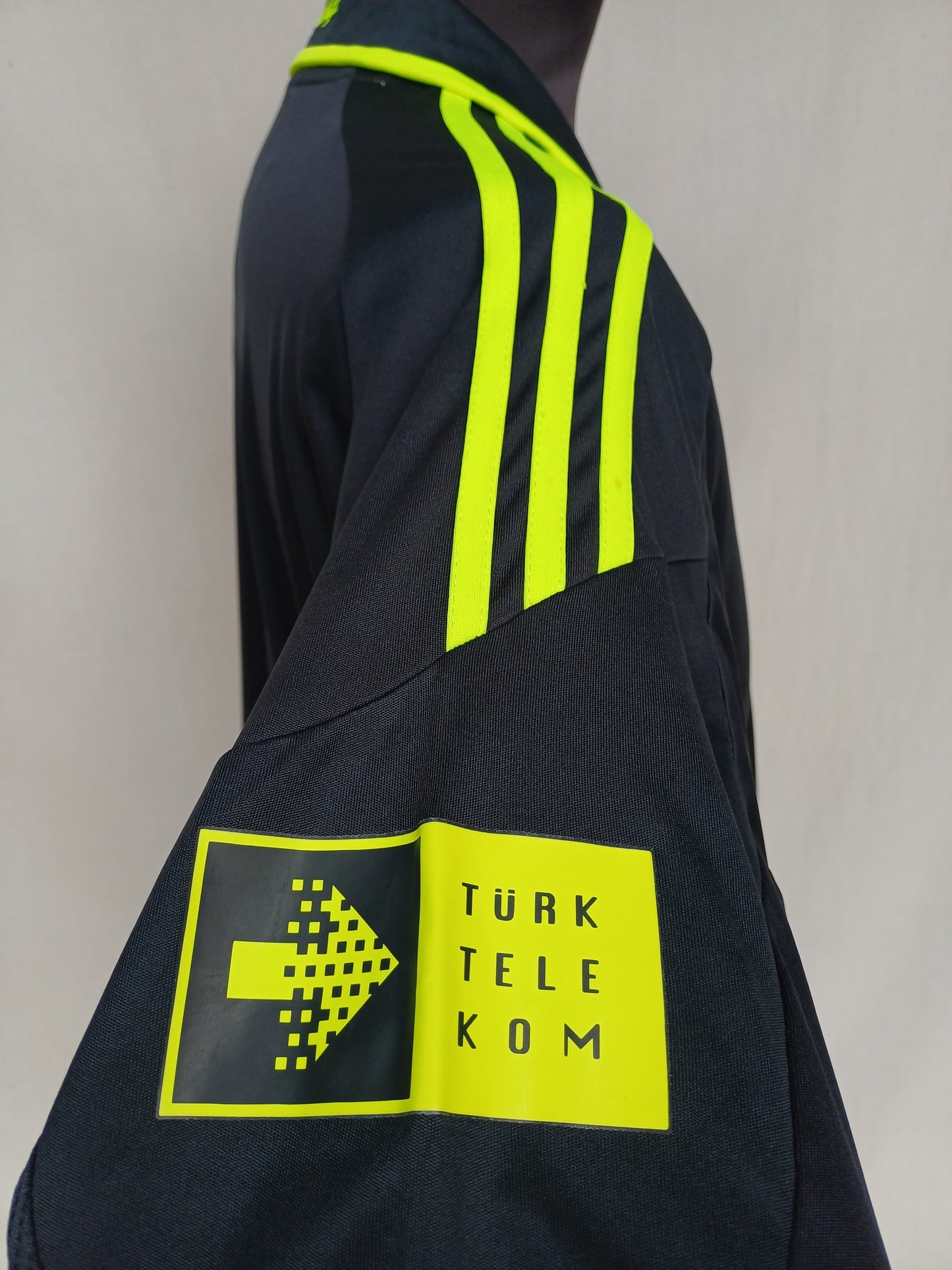 New Without Tags Fenerbahce 2009/10 Third Adidas Shirt Mens L