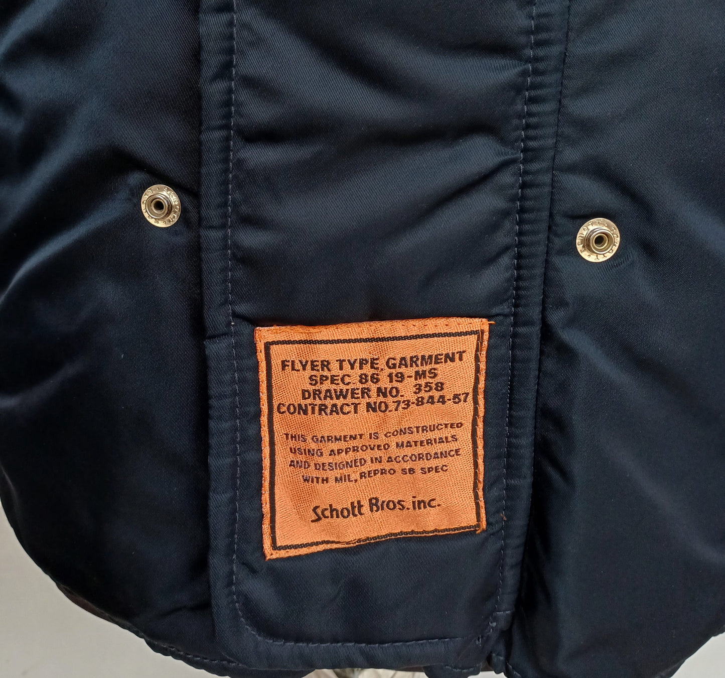 New Without Tags 90s Schott Nylon Flyer Vest Mens L