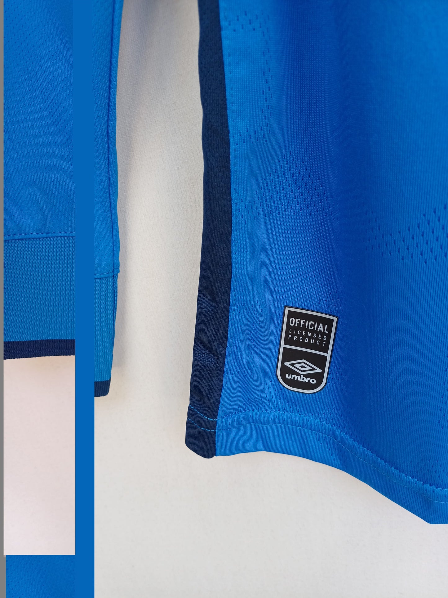 El Salvador 2021/2022 Umbro Long Sleeve Home Football Shirt Mens M