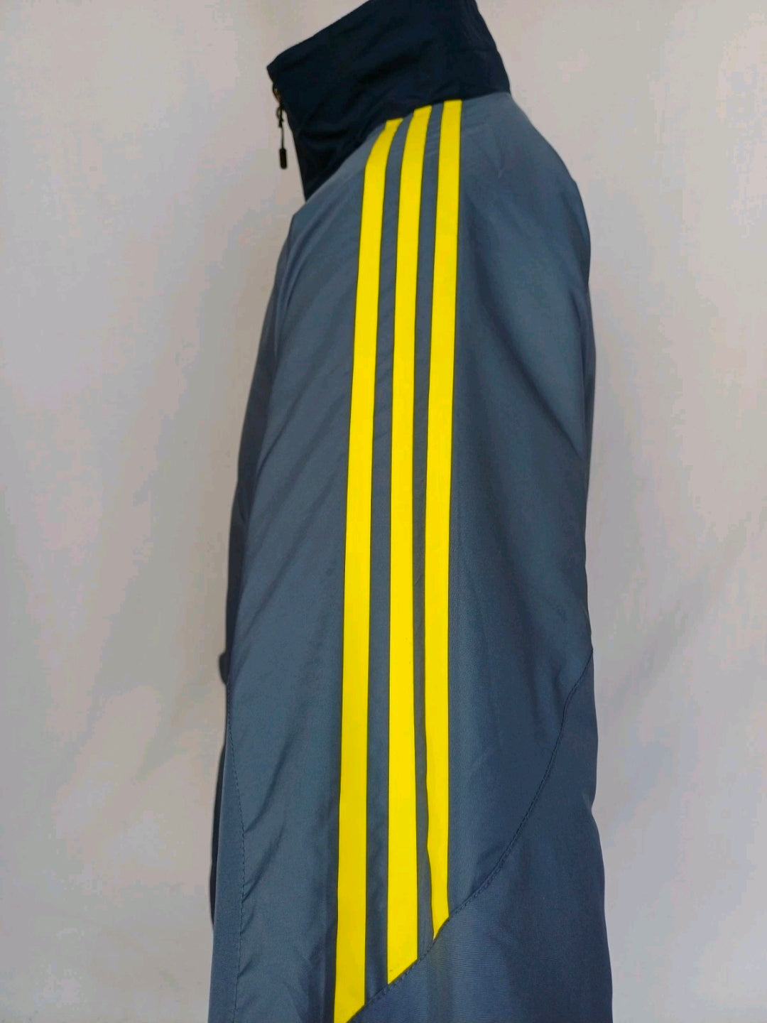 Adidas Universal All Weather Womens Zip Padded Jacket Size L
