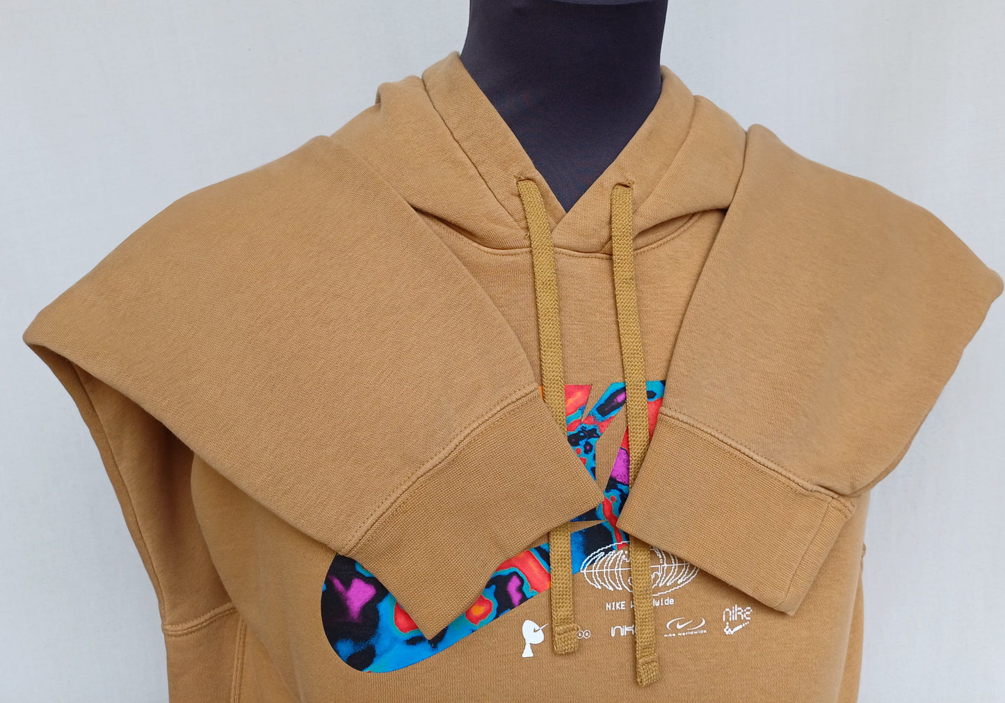 Nike Worldwide Logo Hoodie Mens L