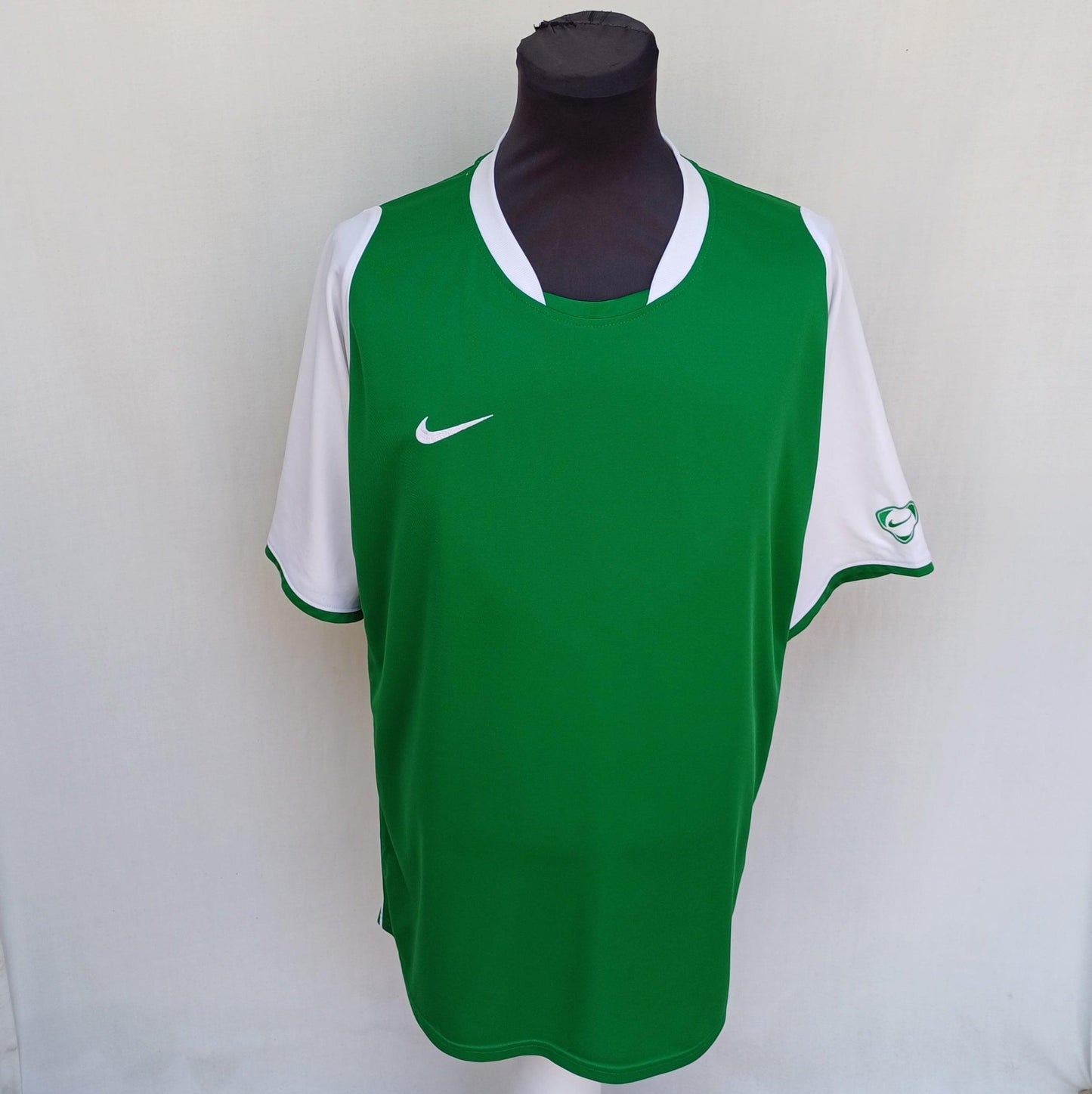 Nike 2008 Template Football Shirt Mens 2XL