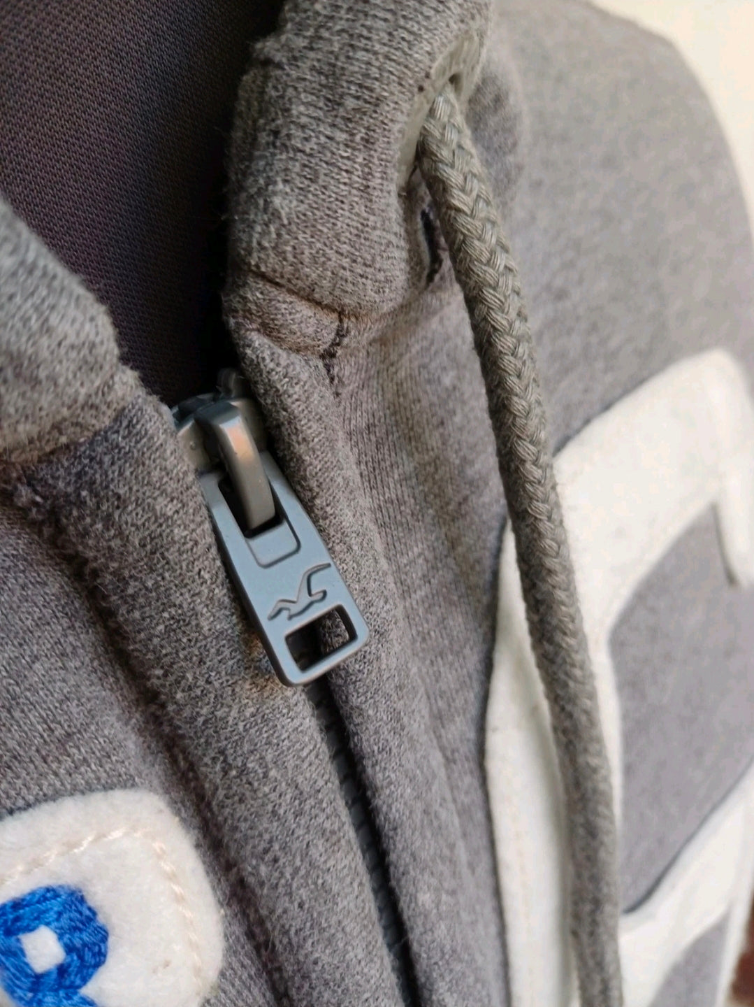 Hollister Spell Out Zip Hoodie Pocket Sweatshirt Mens M