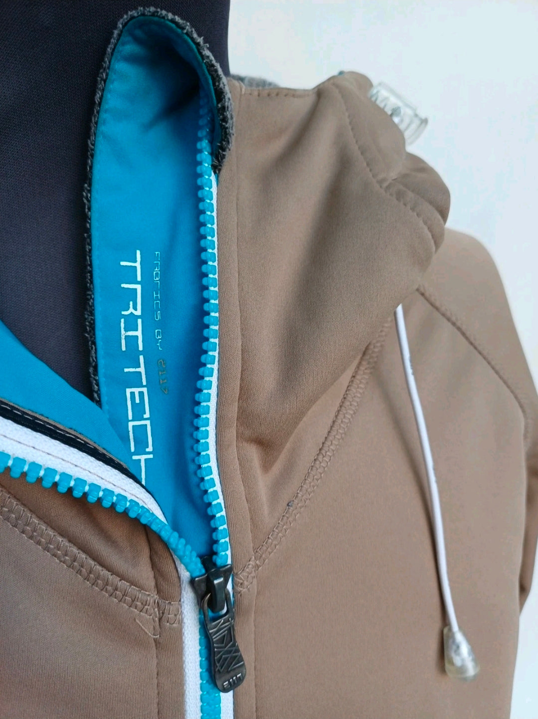 2117 Of Sweden Full Zip Fleece Lined Softshell Hooded Jacket Mens XL