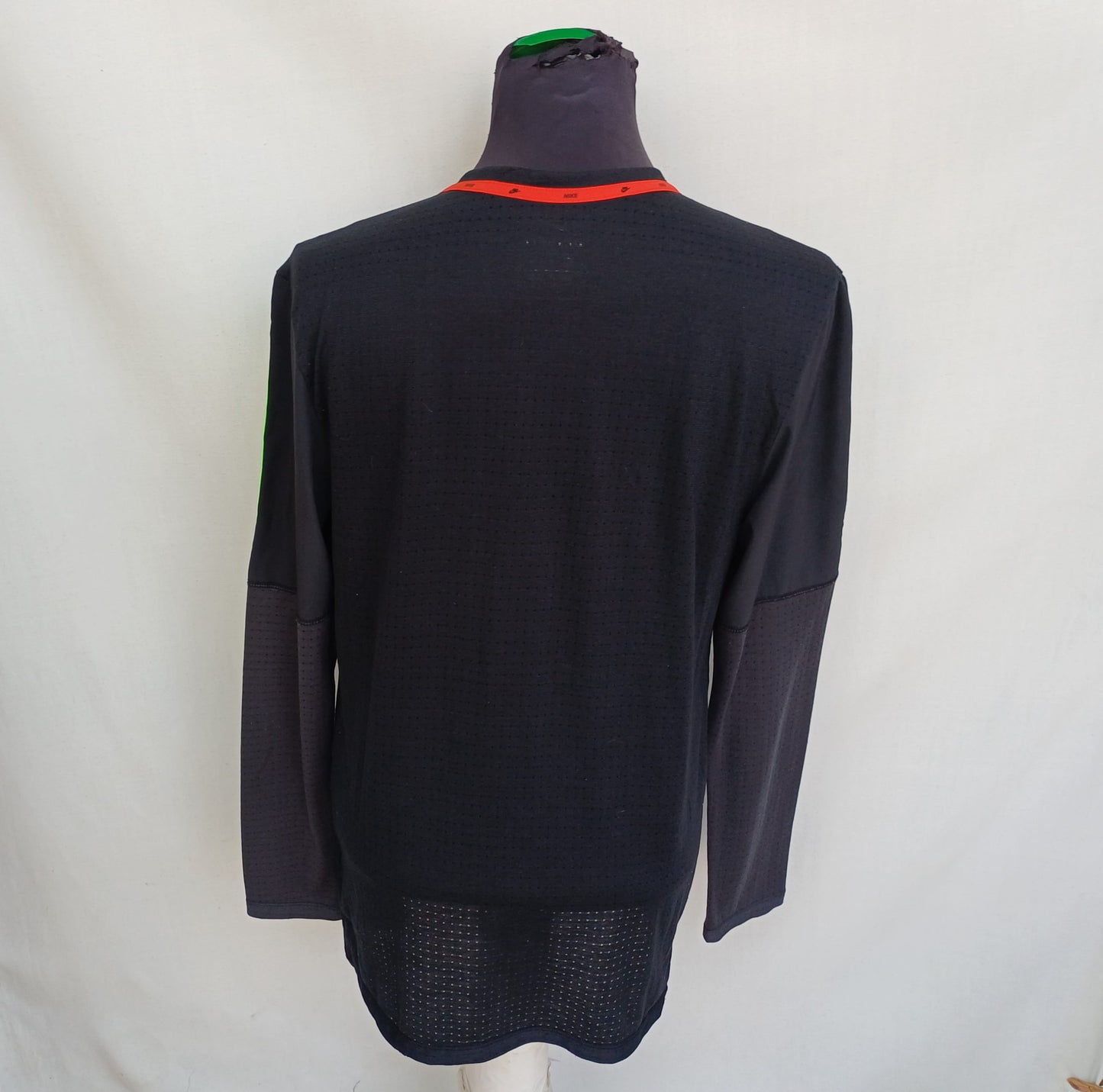 Nike Wild Run Dri-Fit Running Shirt Mens S